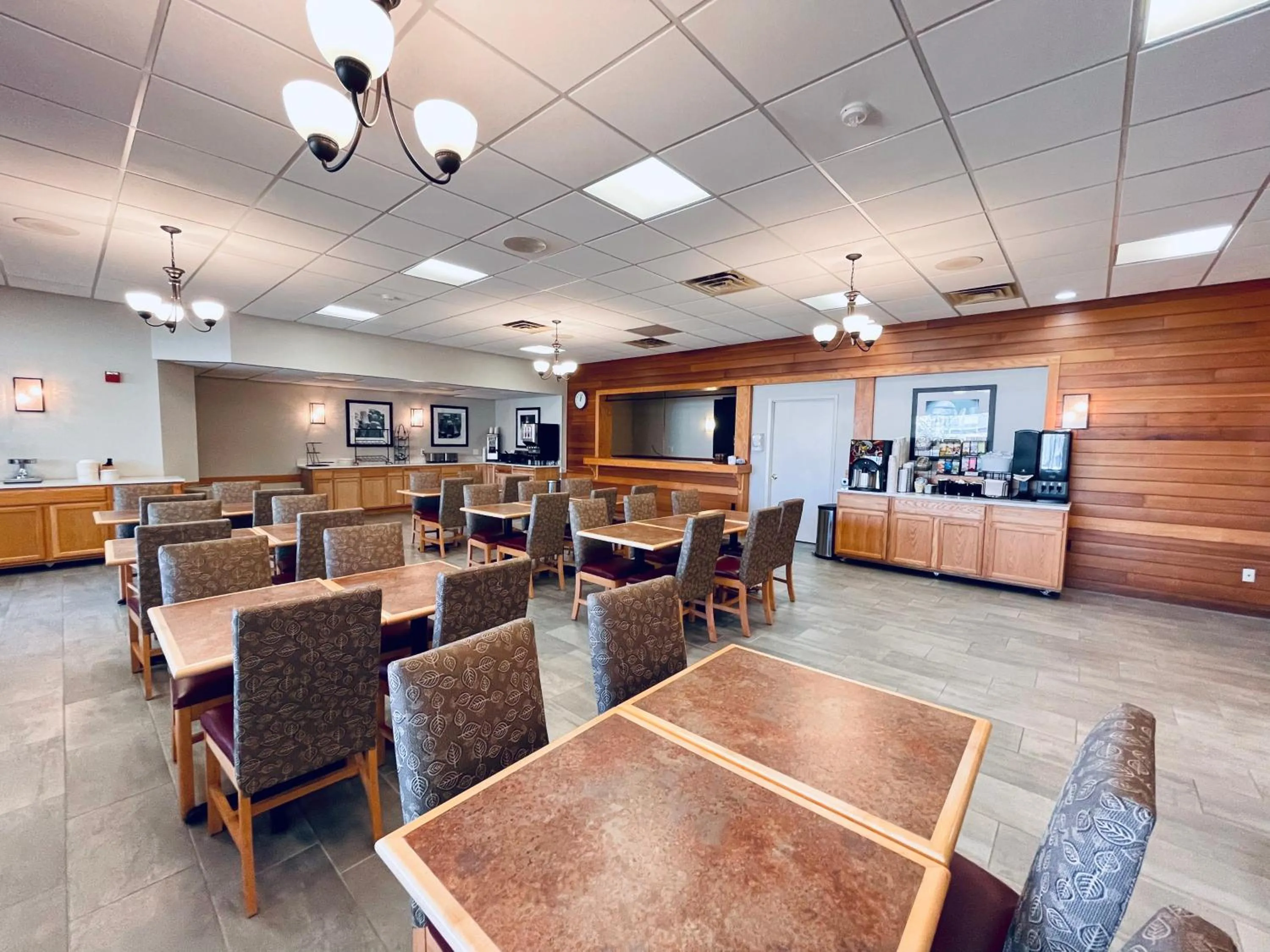 Breakfast in Hawthorn Extended Stay by Wyndham Ellsworth Bar Harbor