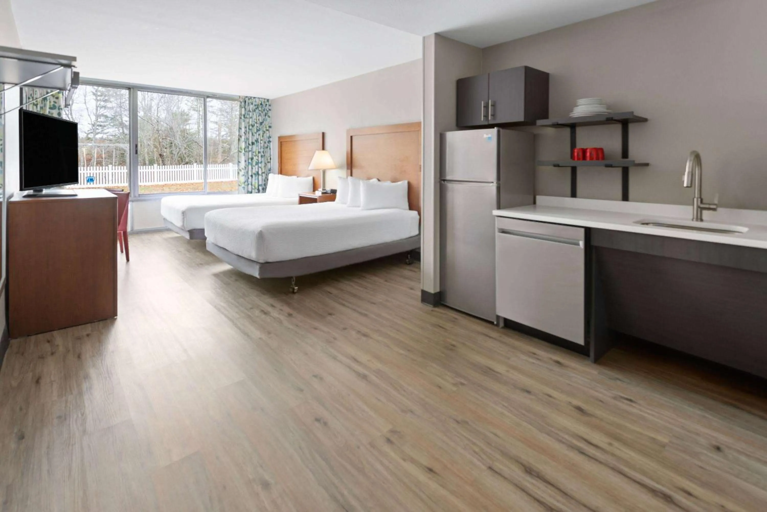 Photo of the whole room, Bed in Hawthorn Extended Stay by Wyndham Ellsworth Bar Harbor