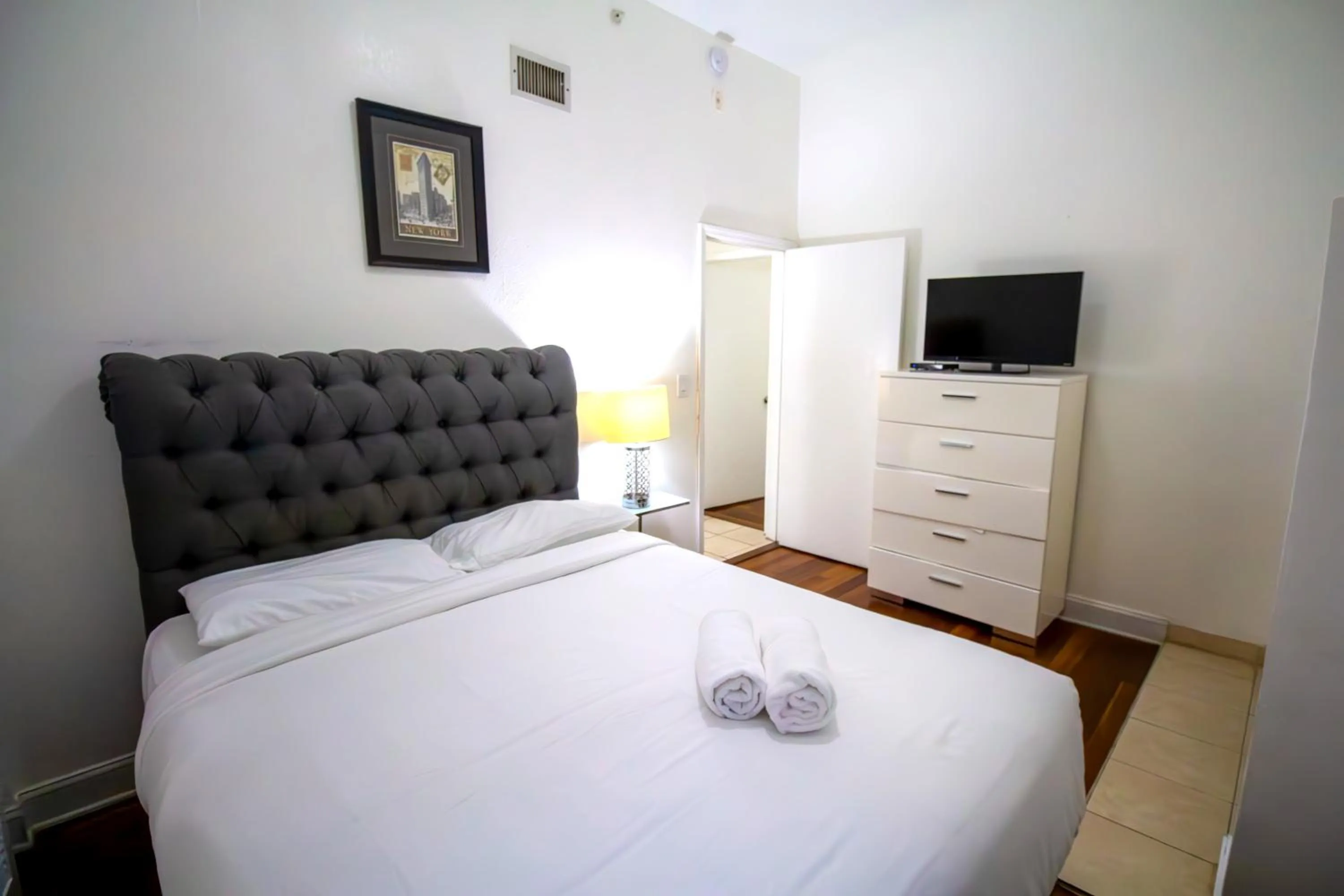 Bed in Hispaniola Apartments Part of the Oasis Casita Collection