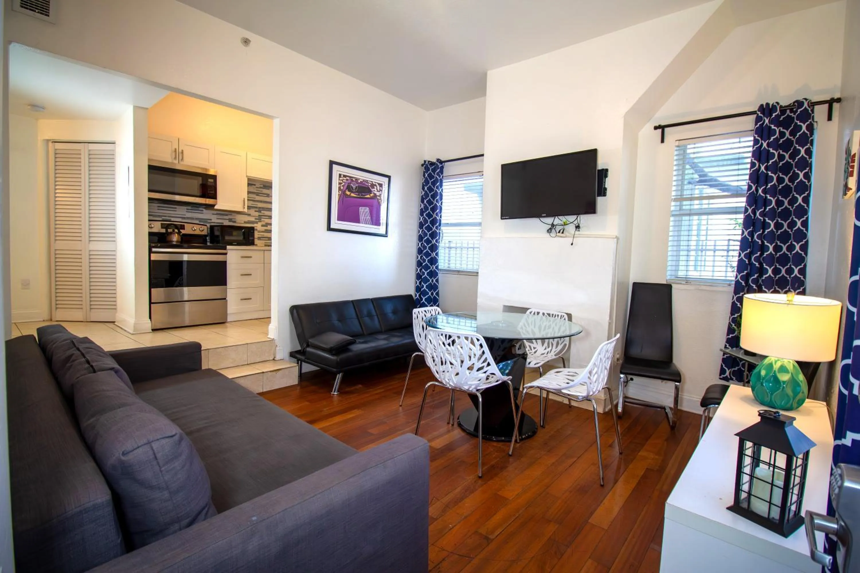 Kitchen or kitchenette in Hispaniola Apartments Part of the Oasis Casita Collection