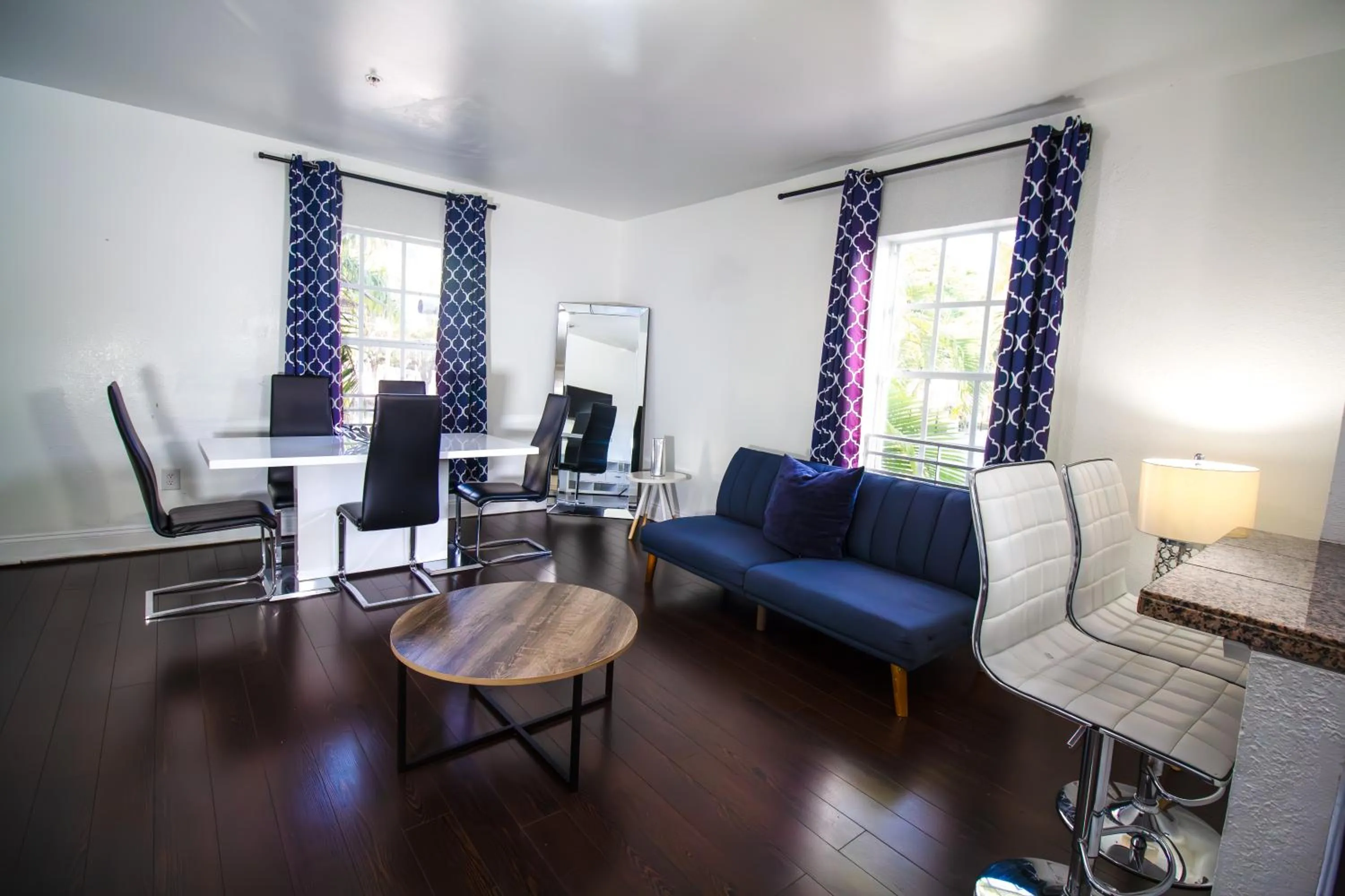 Dining area in Hispaniola Apartments Part of the Oasis Casita Collection
