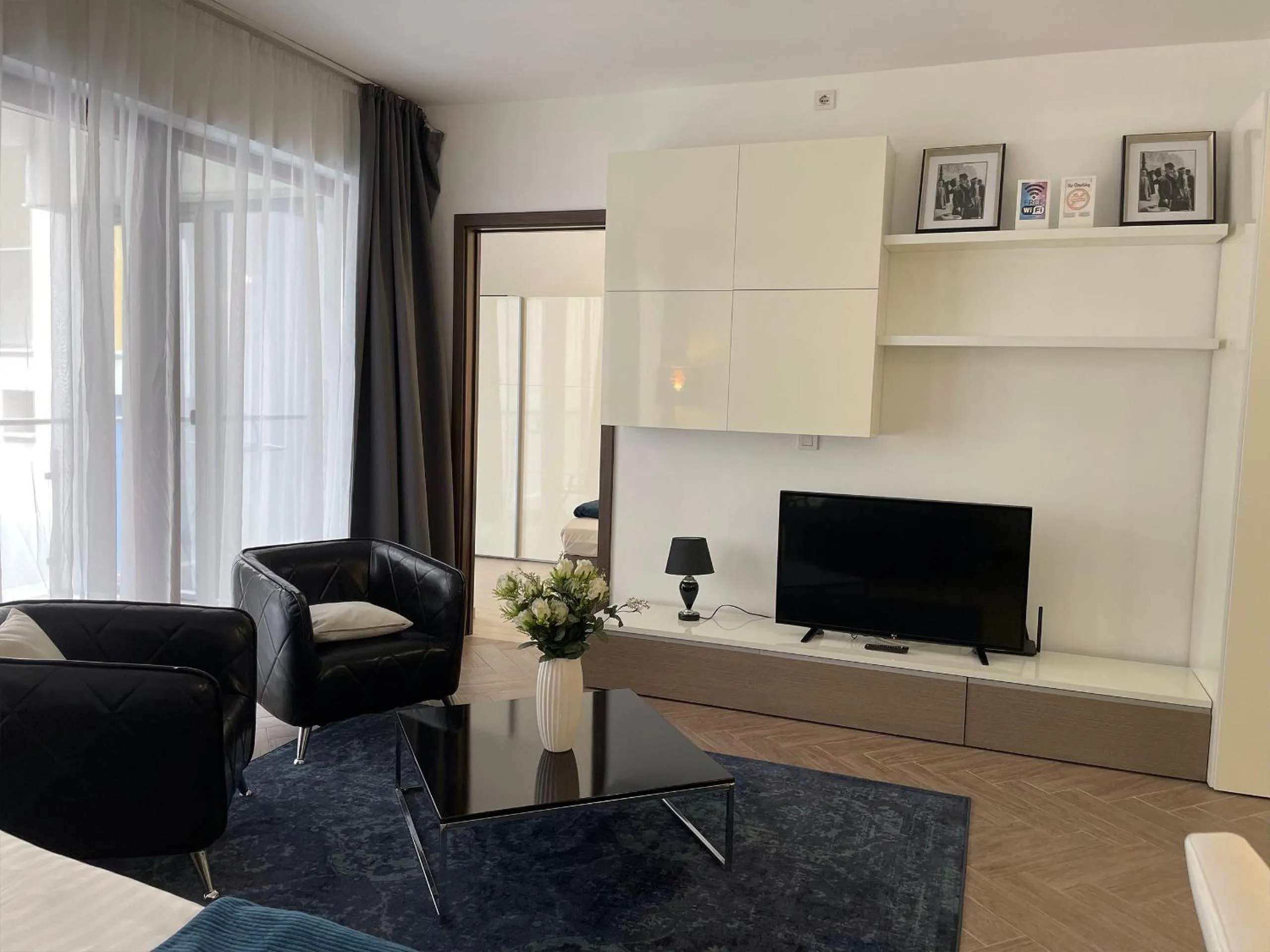 Seating area in Smart Hotel Budapest