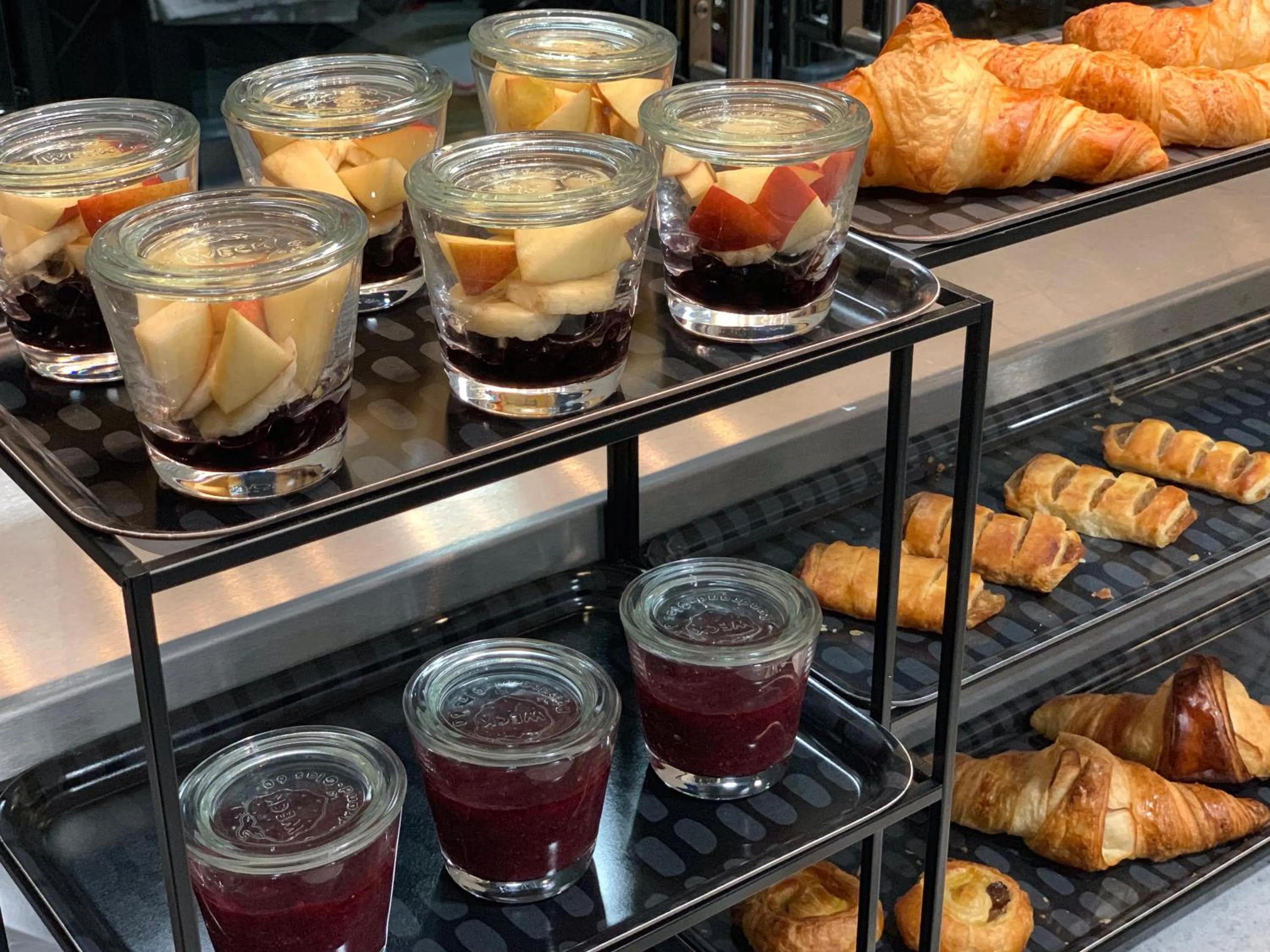 Breakfast in Smart Hotel Budapest