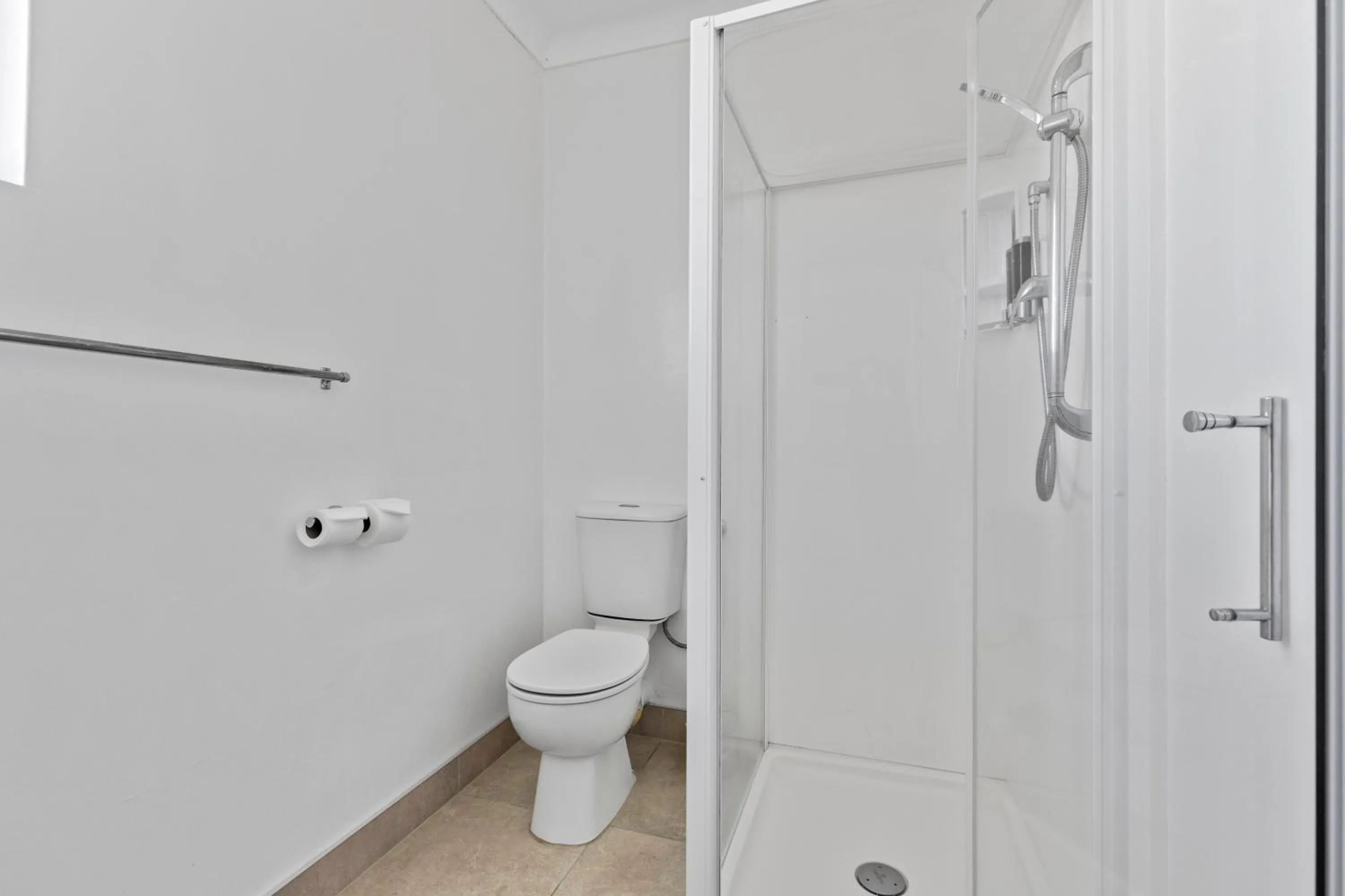 Bathroom in Alexander Motel