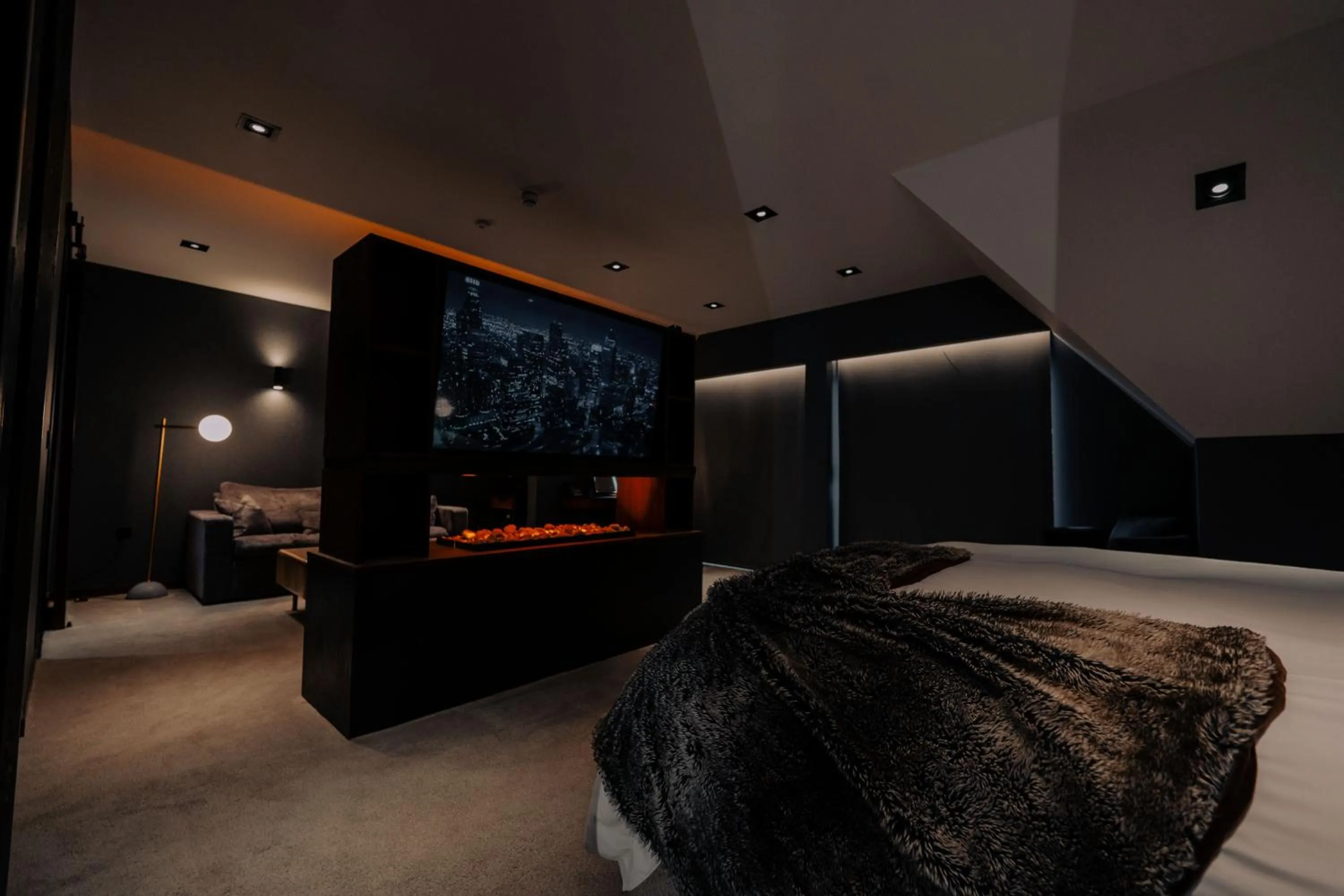 Bedroom, Bed in Cave Hotel & Golf Resort