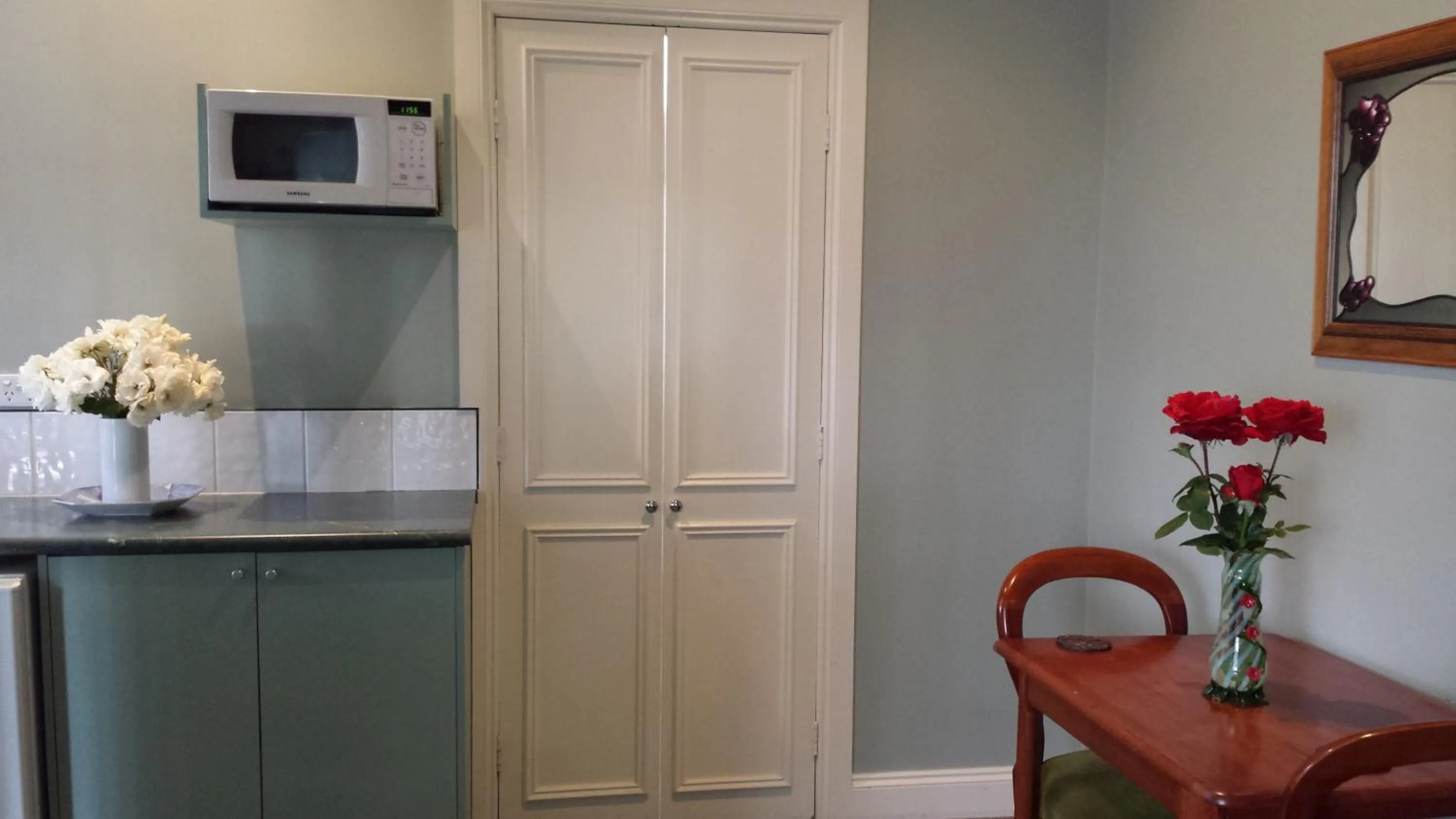 Decorative detail in Daylesford Motor Inn Vic Pty Ltd