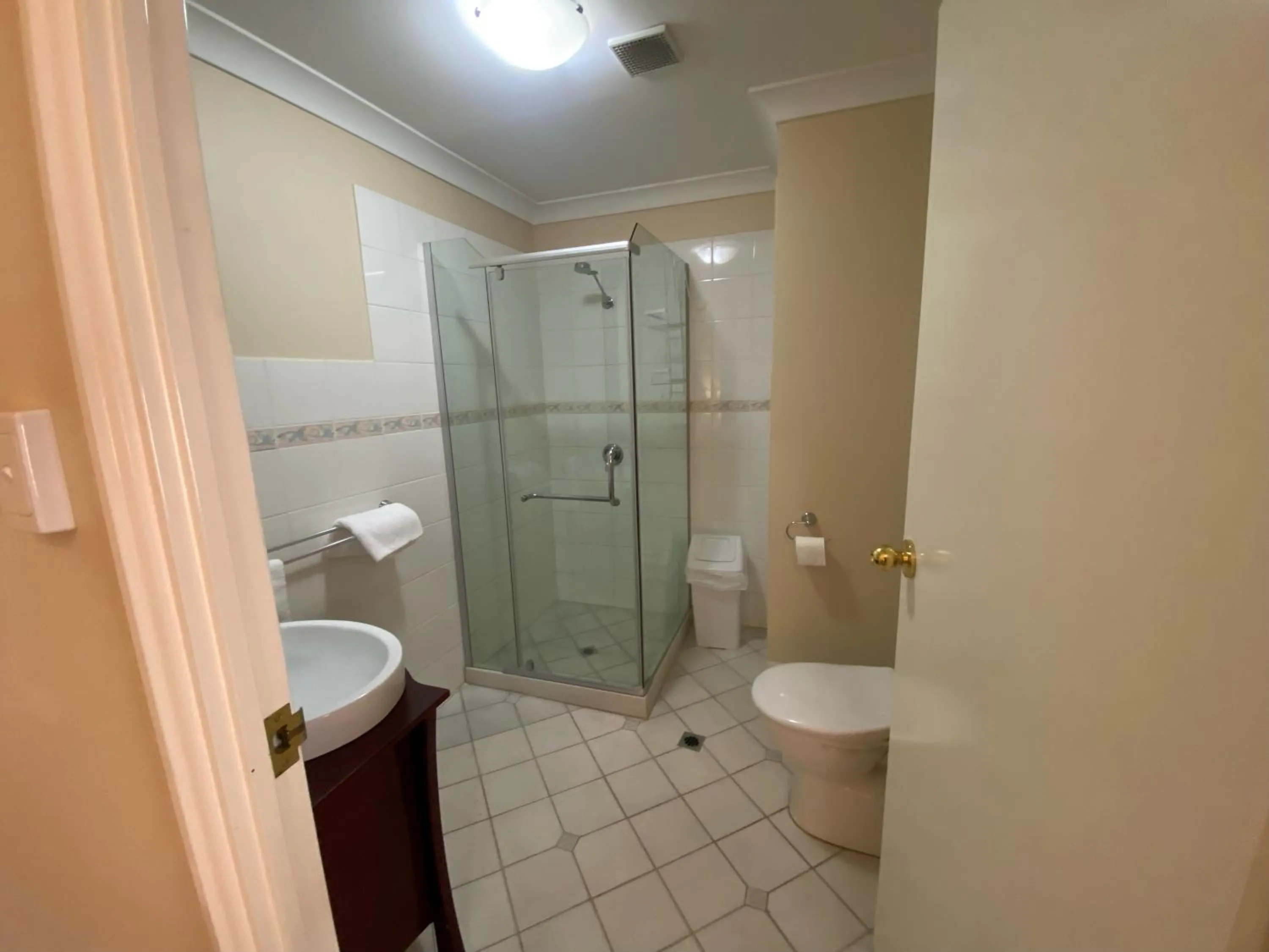 Shower in Settlers House York