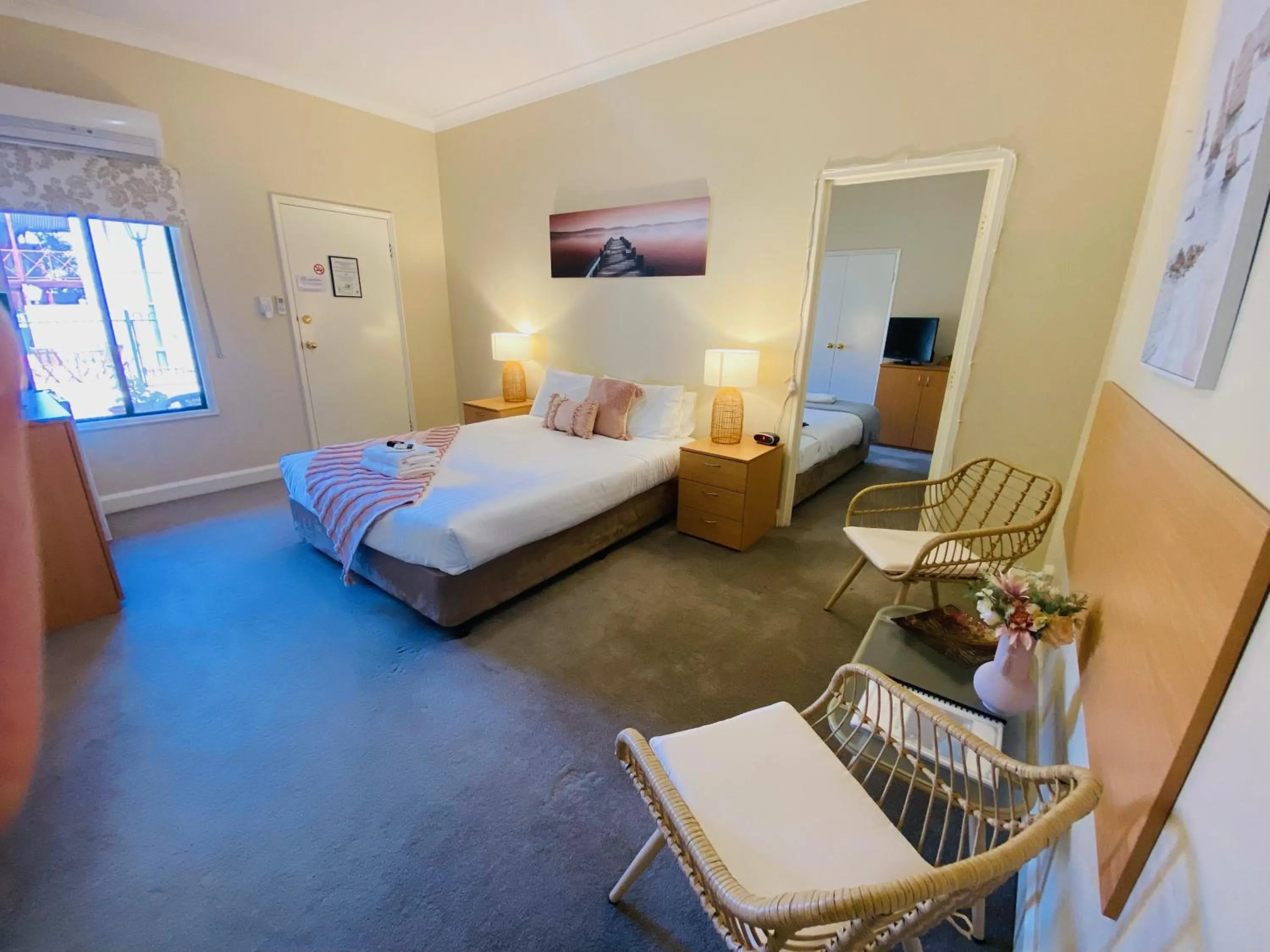 Superior Family Room in Settlers House York