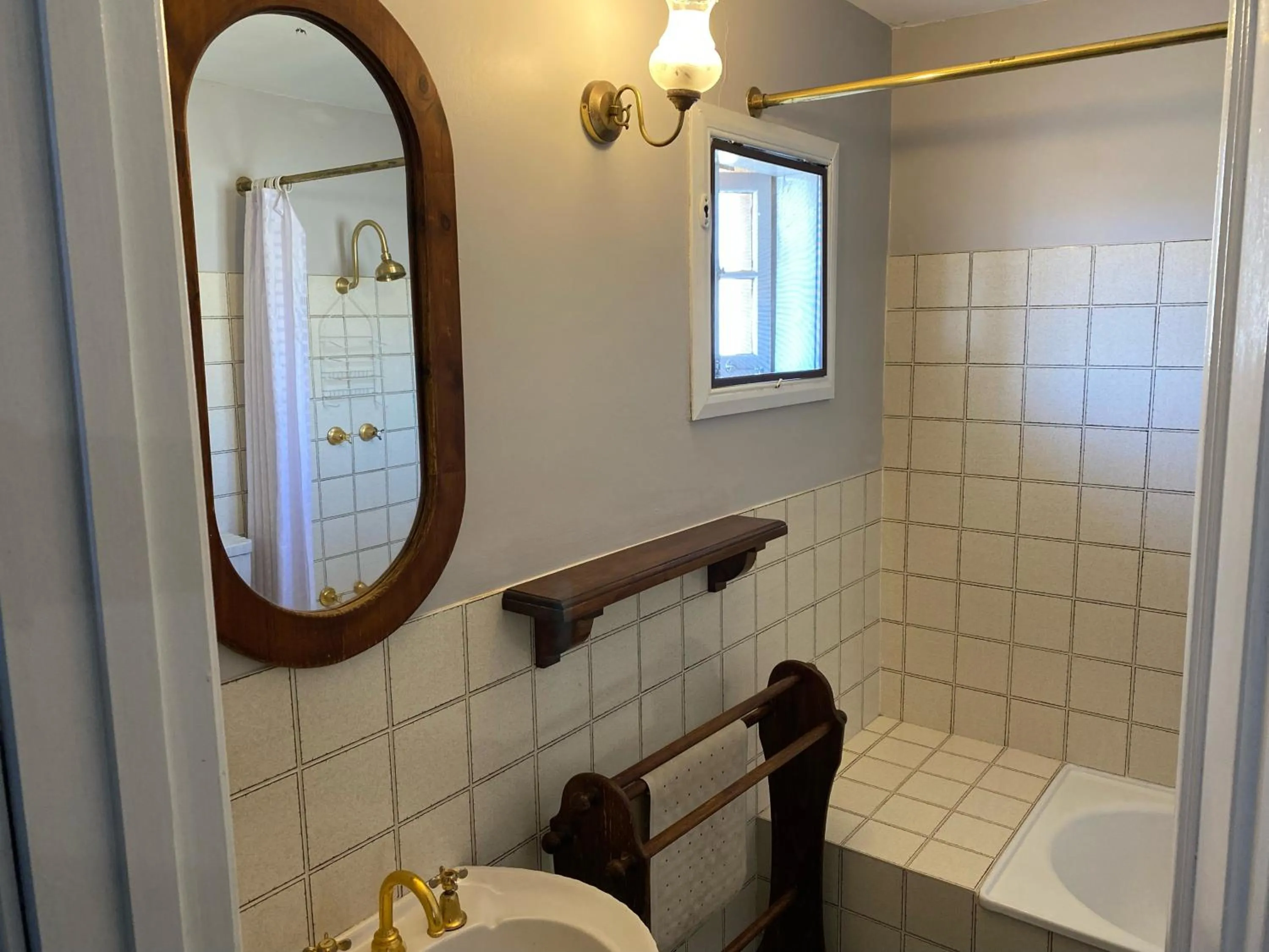 Bathroom in Settlers House York