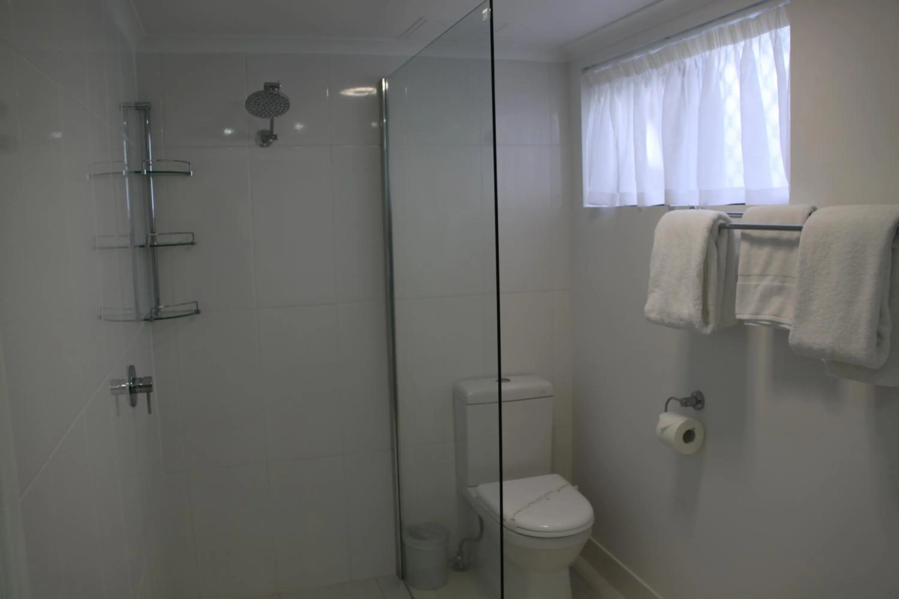 Bathroom in Park View Motel