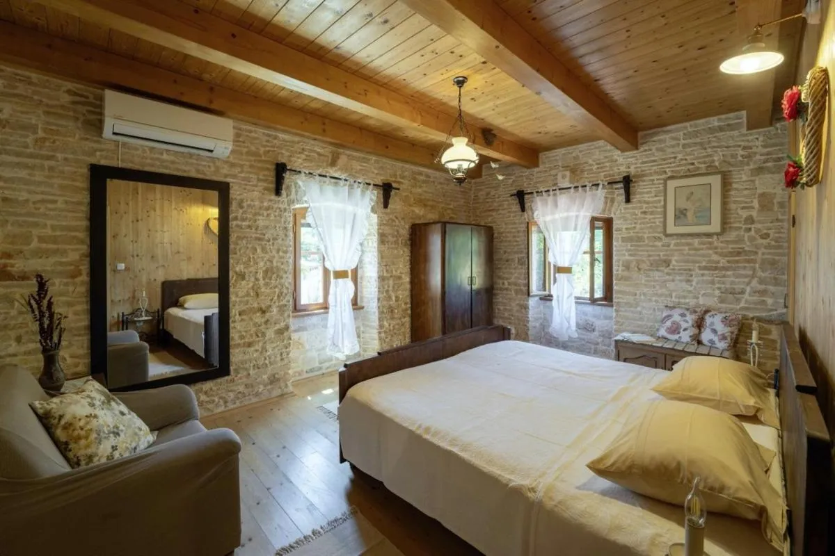 Bed in Luca in Glavani (Haus für 6 Personen)