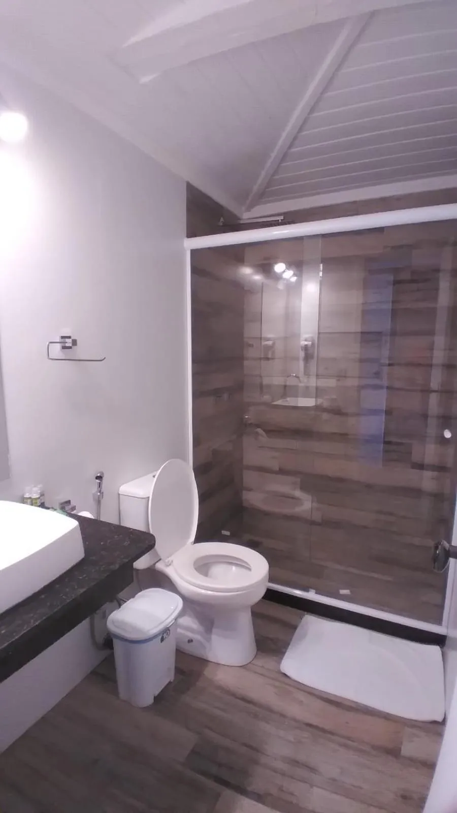 Bathroom in Pousada Vila do Sol