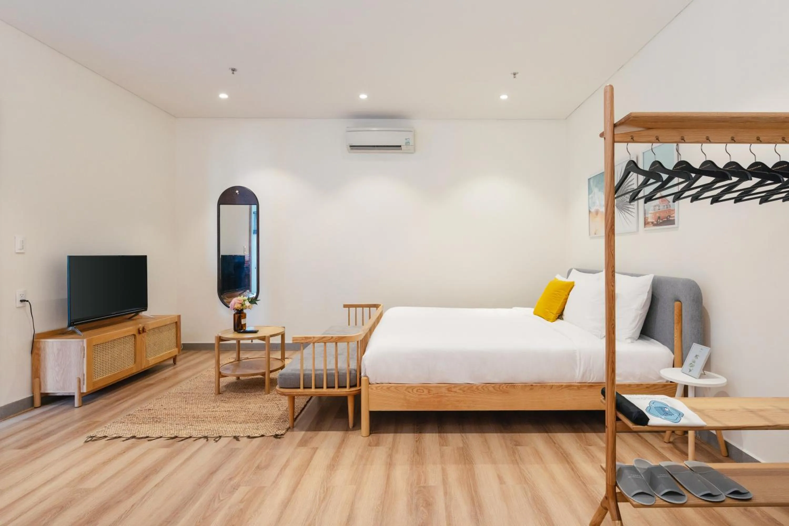Photo of the whole room, Bed in The Glomad Boutique Danang