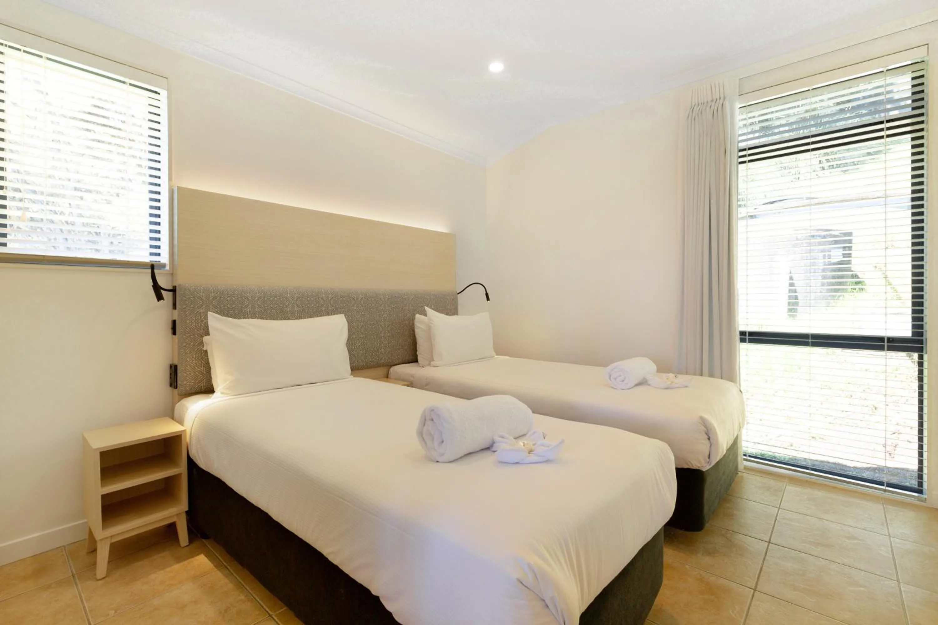 Bed in Waiheke Island Resort Conference & Accomodation Centre