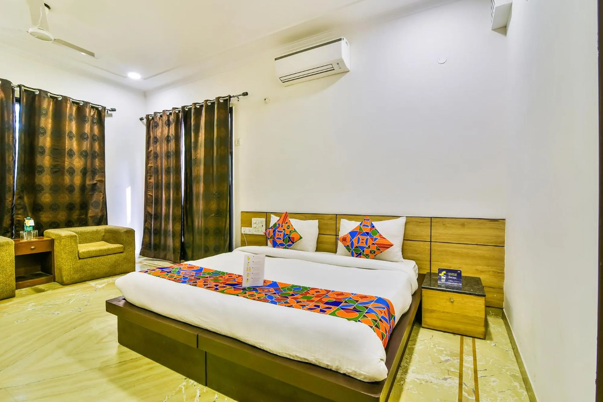 TV and multimedia, Bed in FabHotel Rallkmas Cyber City