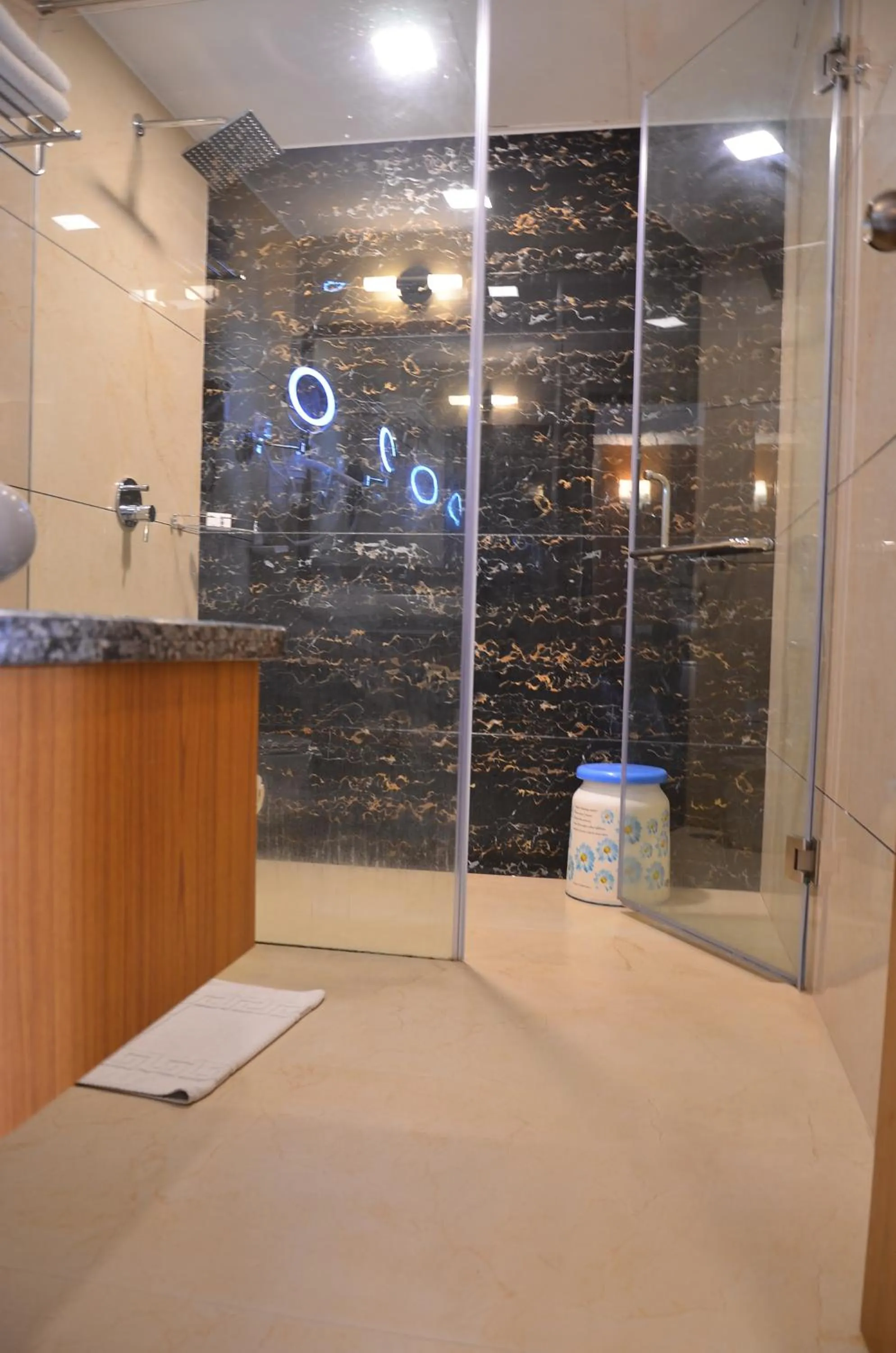 Bathroom in Benzz Park Family Resort Kodaikanal