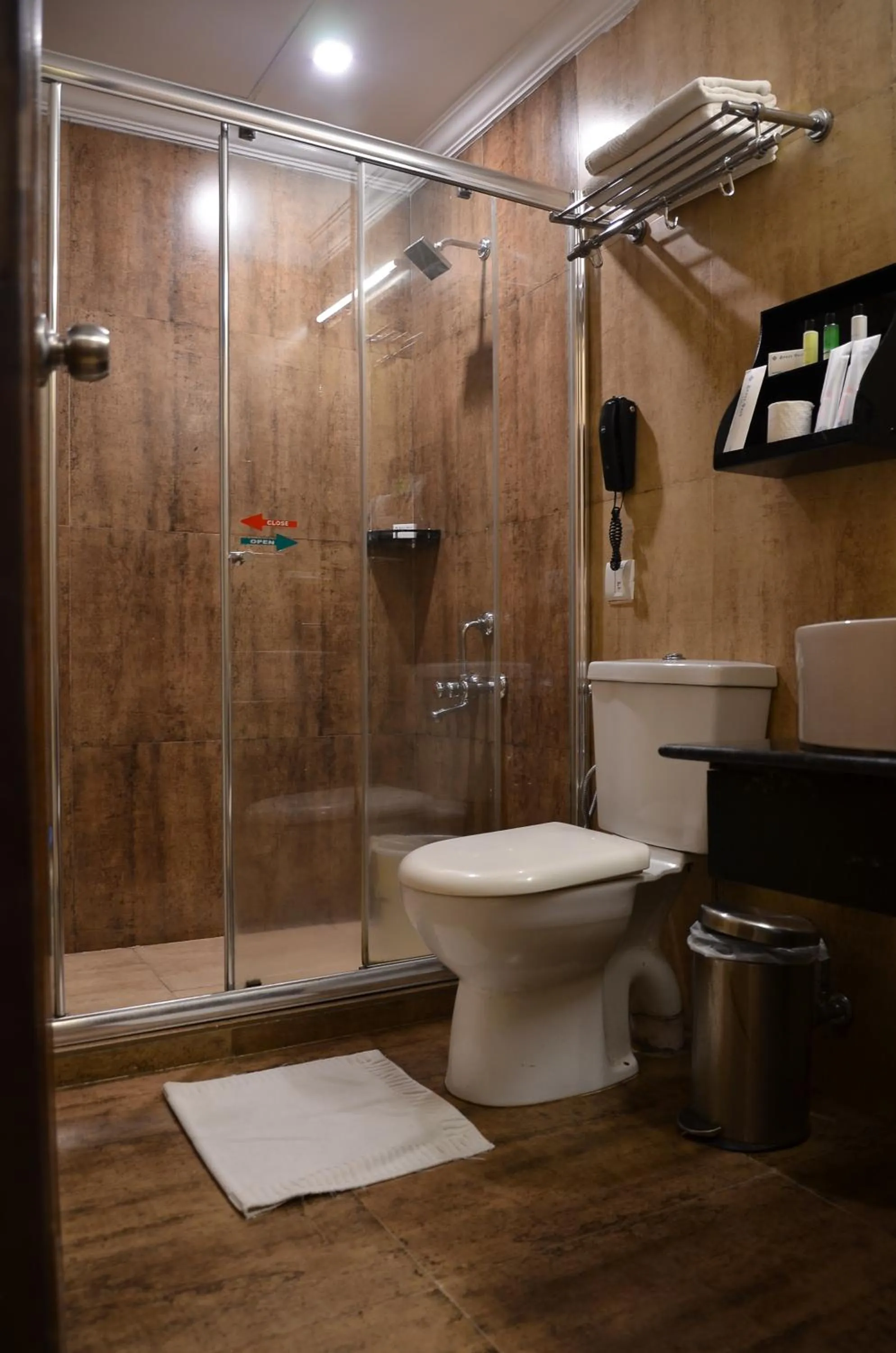 Bathroom in Benzz Park Family Resort Kodaikanal