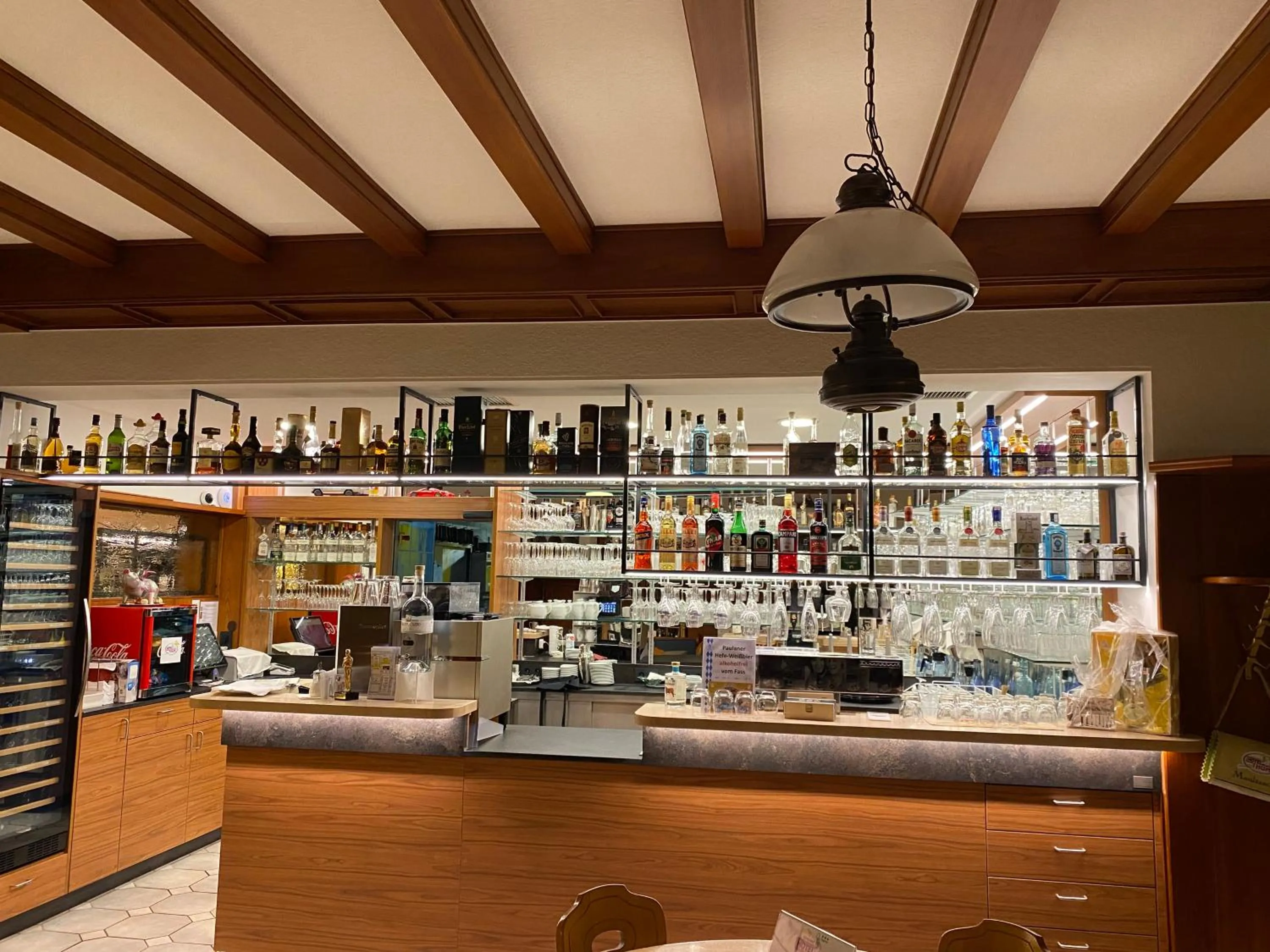 Restaurant/places to eat in Hotel Restaurant Thum