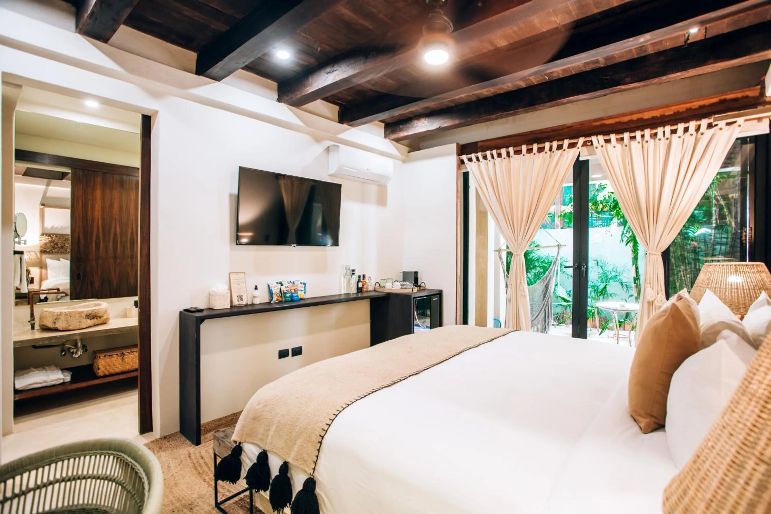 Bedroom, Bed in Orchid House Tulum Jungle