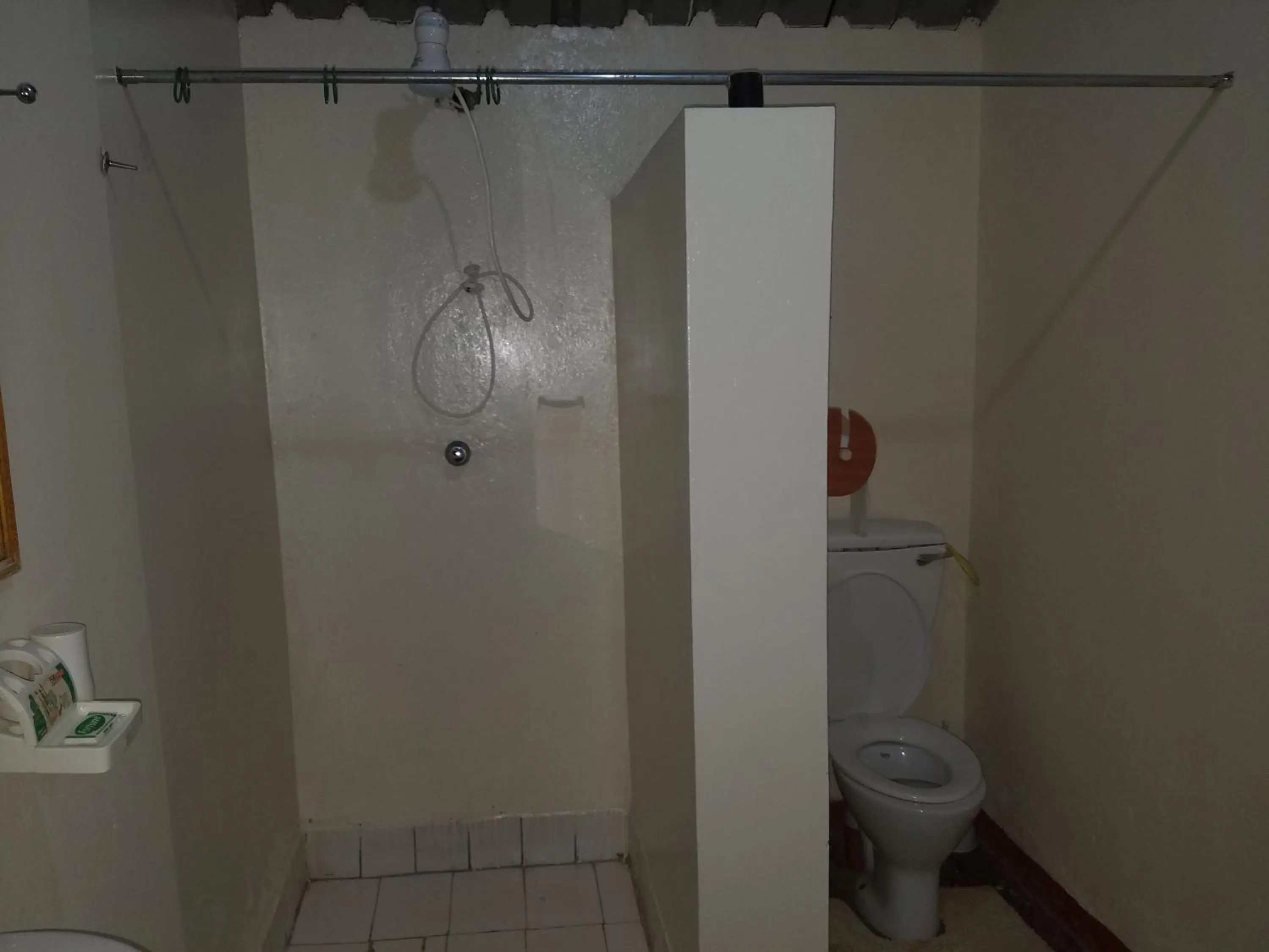 Bathroom in Triple Eden Resort - Naivasha