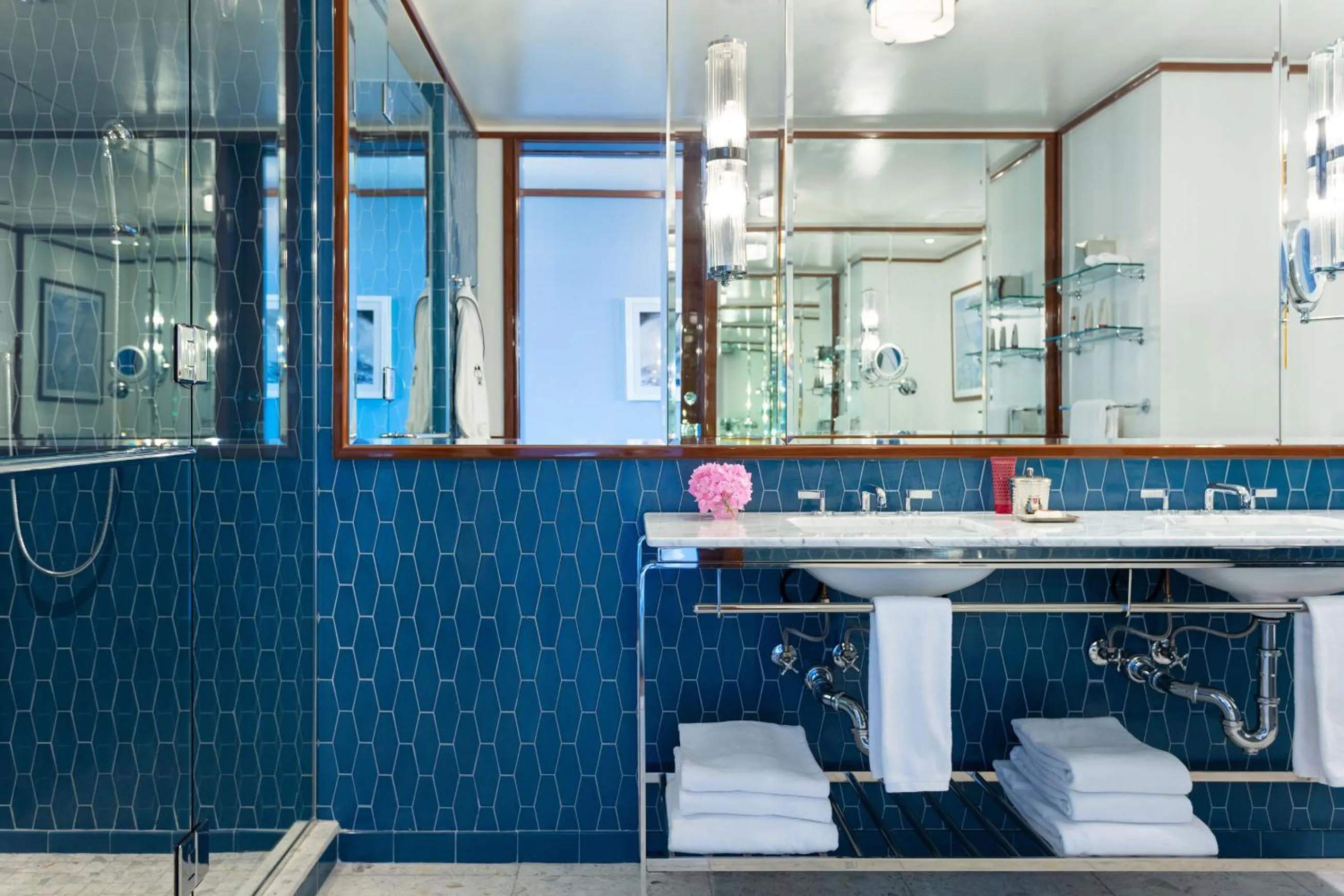 Bathroom in Mr. C Miami - Coconut Grove