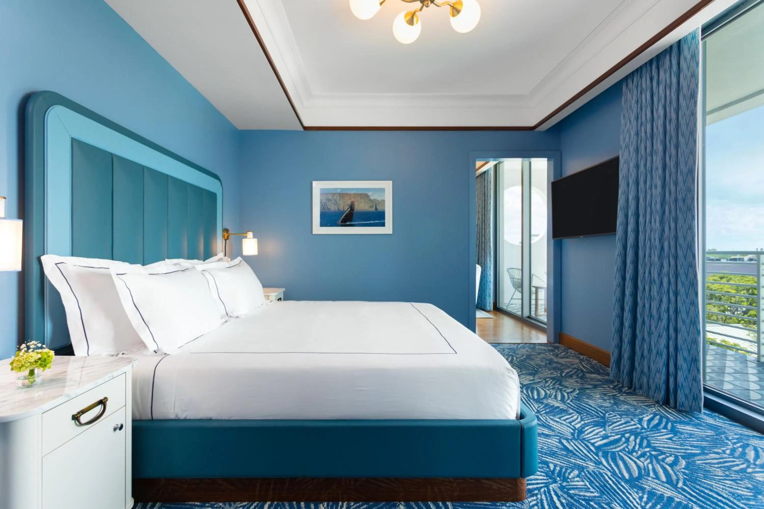 Bedroom, Bed in Mr. C Miami - Coconut Grove