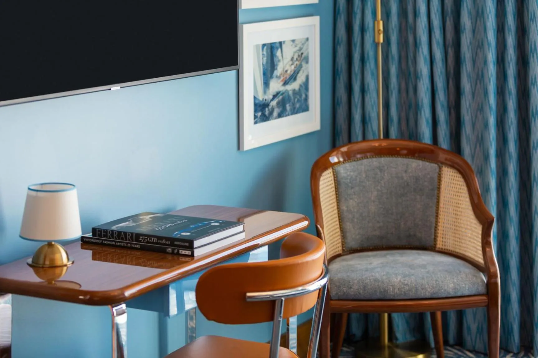 hair dresser in Mr. C Miami - Coconut Grove