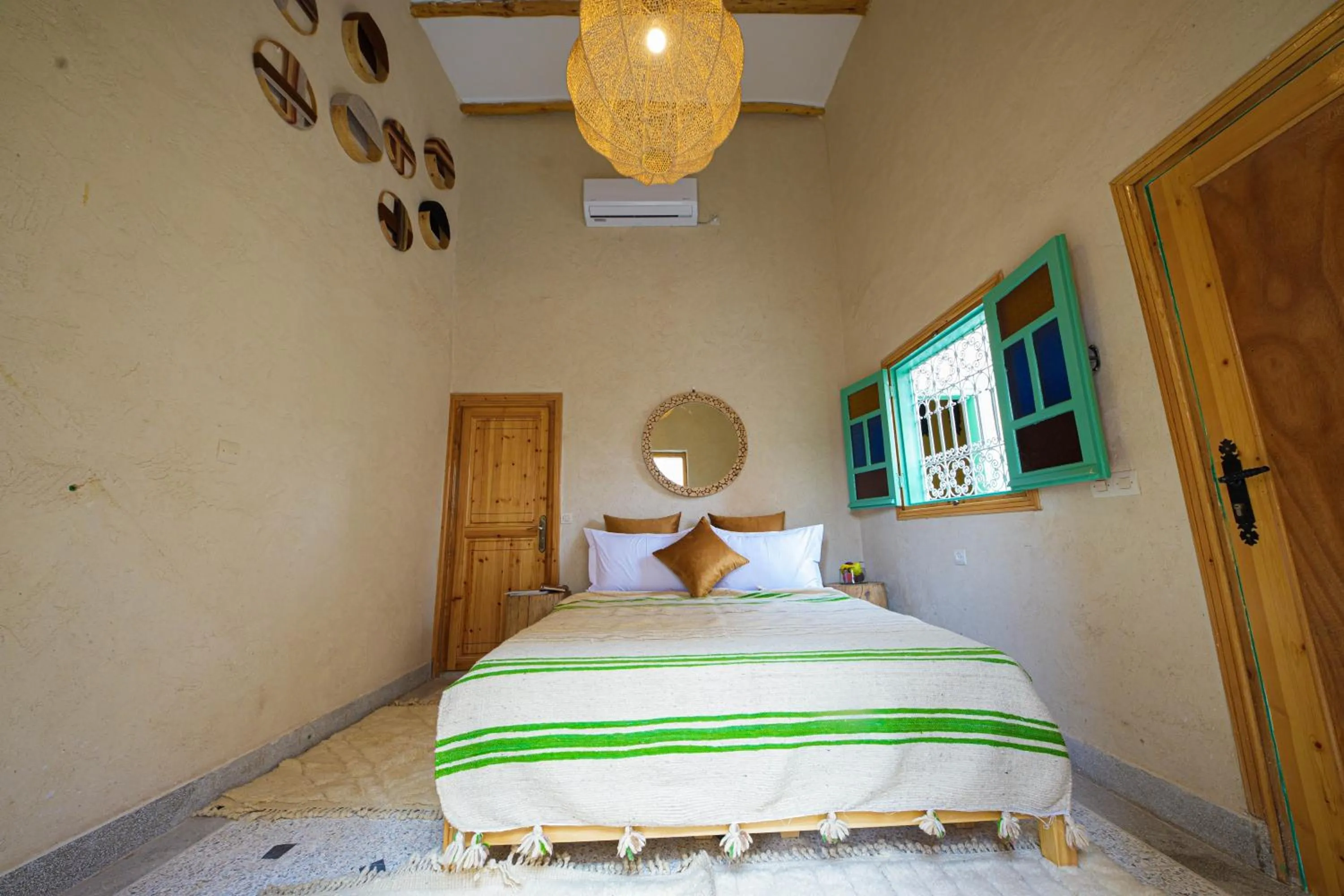 Photo of the whole room, Bed in Dar Soufian