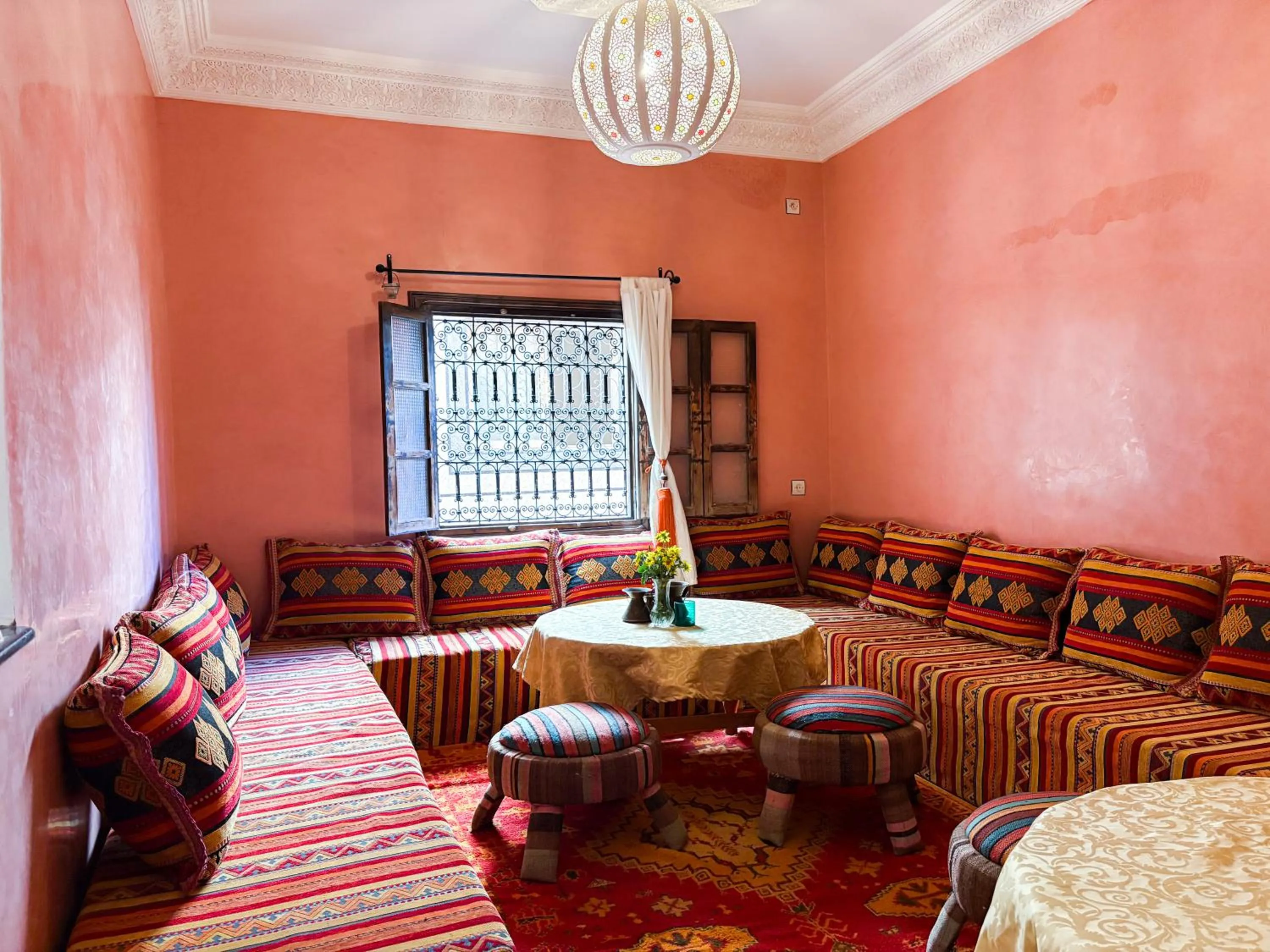 Living room in Dar Soufian