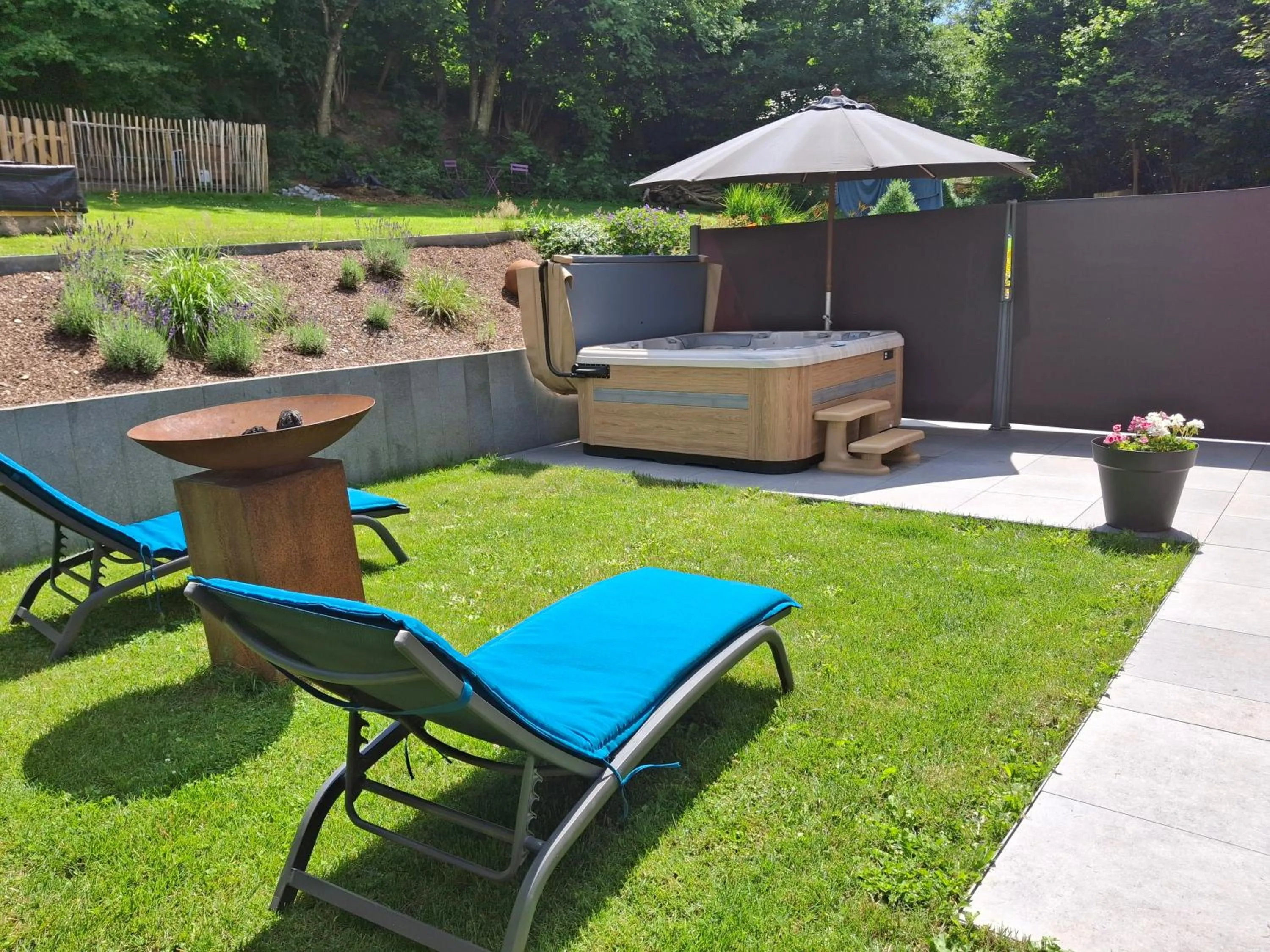 Patio in B&B Caprice d'Epices