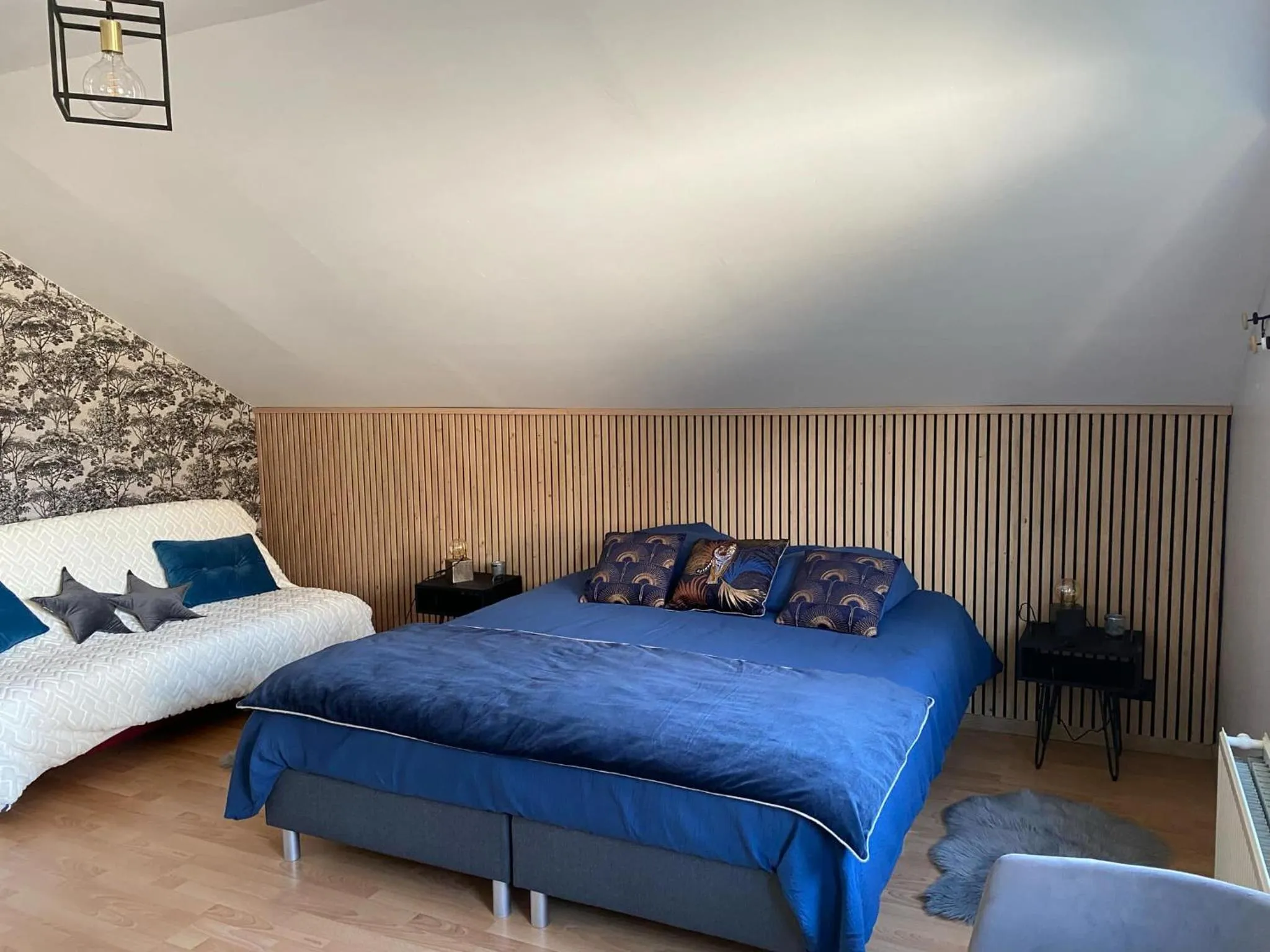 Bed in B&B Caprice d'Epices