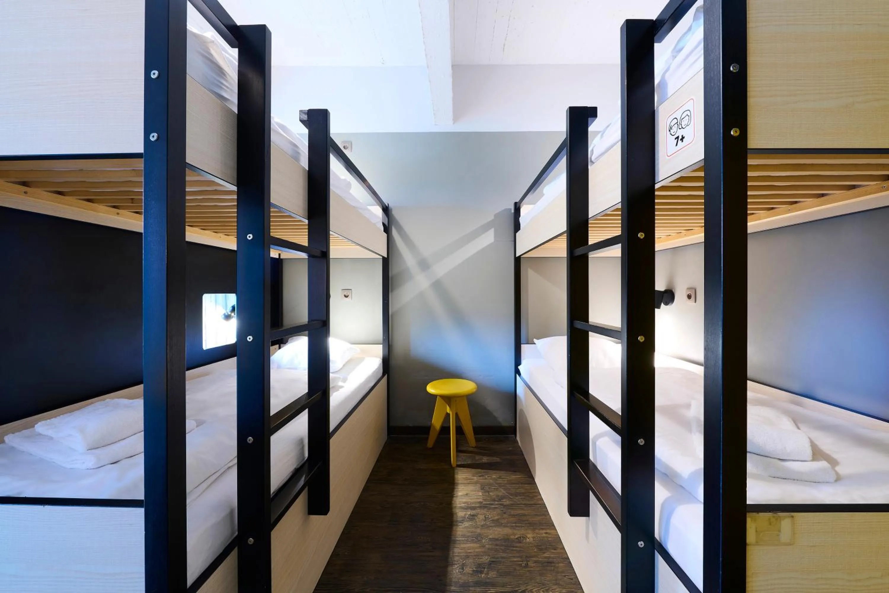 Bedroom, Bed in MEININGER Hotels Bruxelles City Center