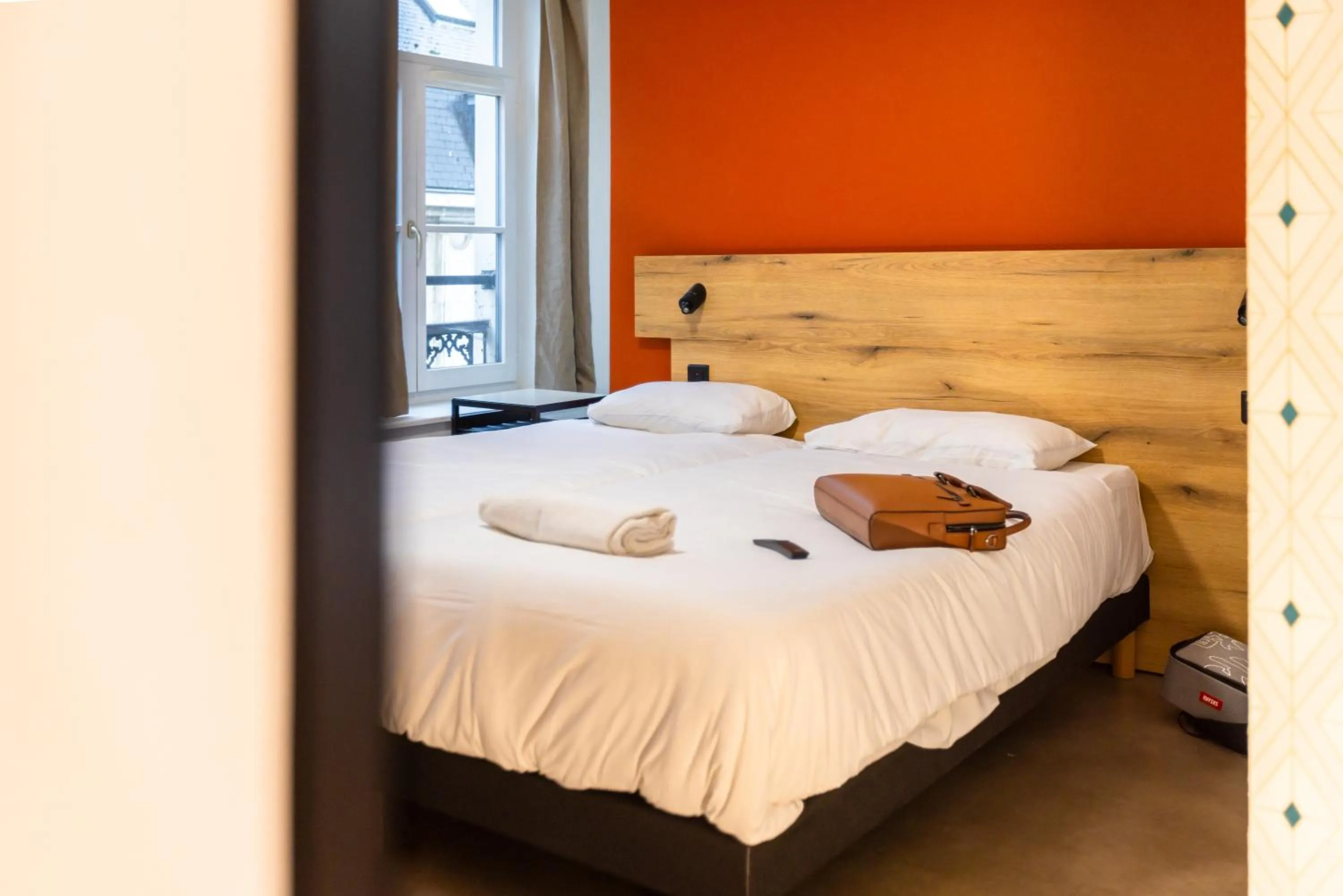 Bed in The People - Lille