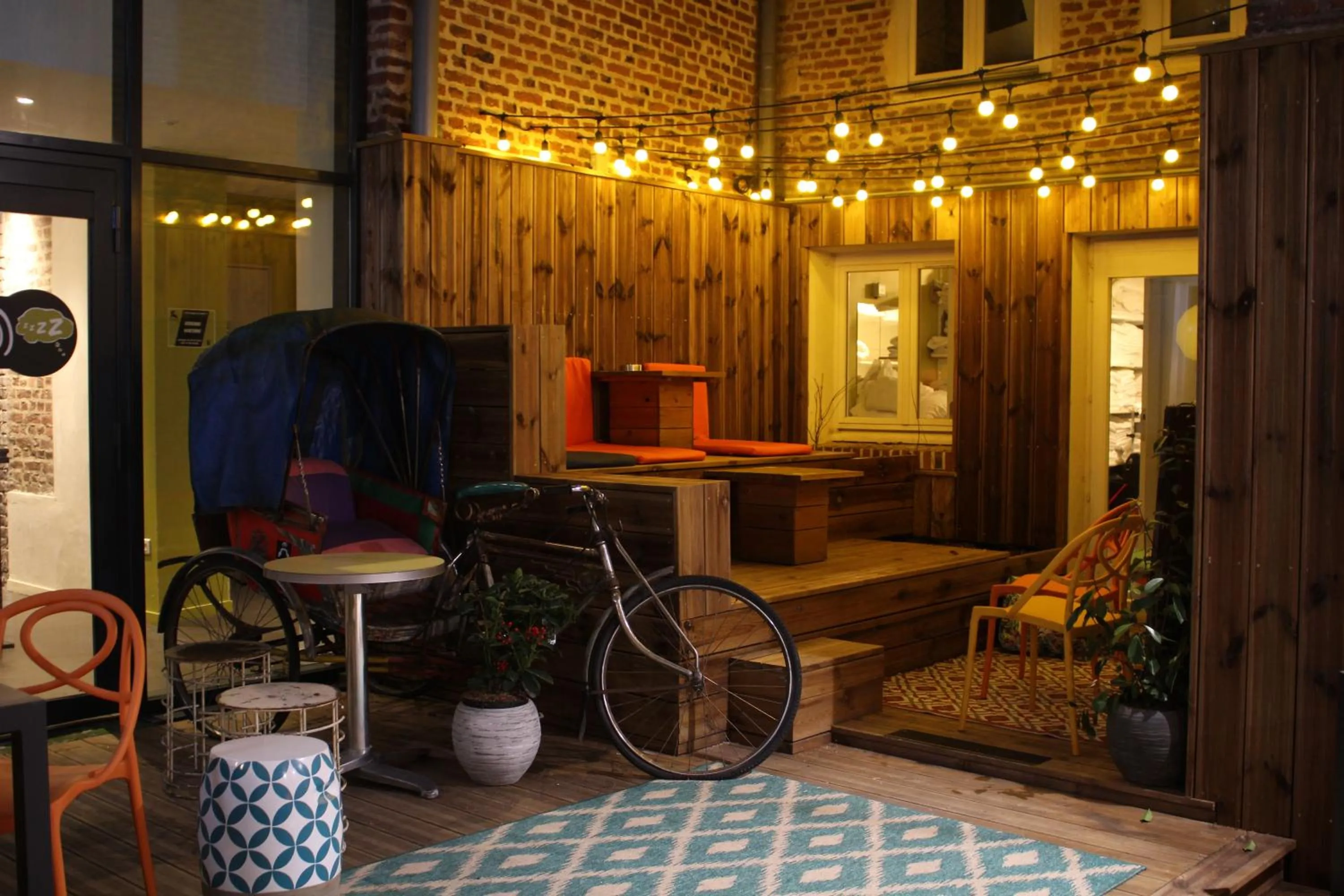 Patio in The People - Lille