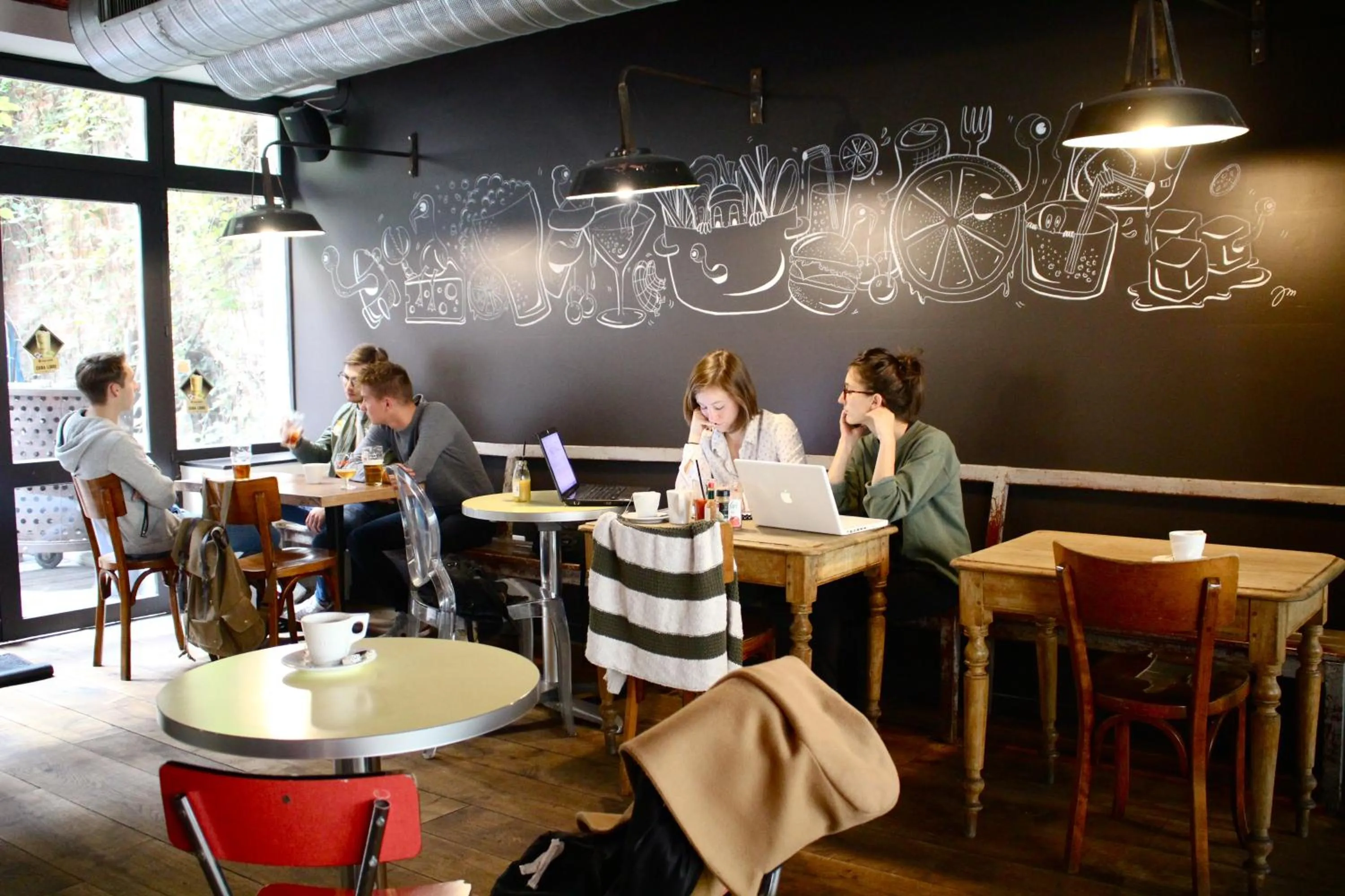 Restaurant/places to eat in The People - Lille