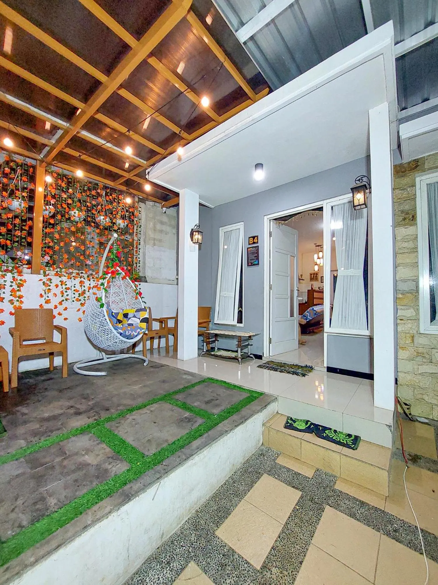 Patio in Rumah Kartika Batu