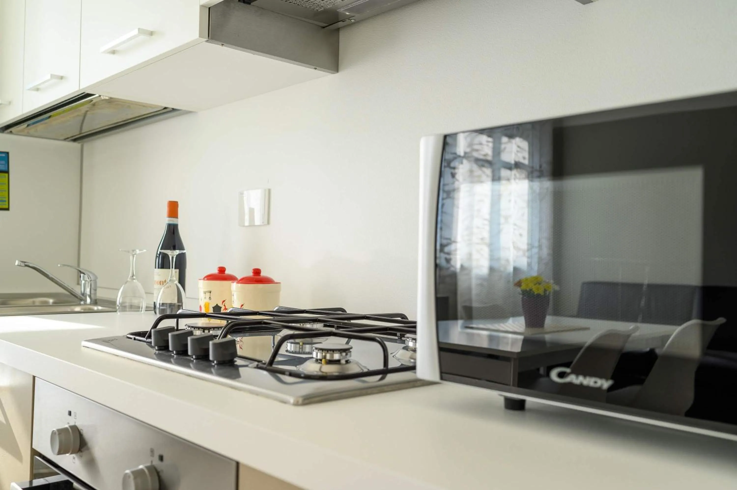 Hotel & Apartments " Perpoin "