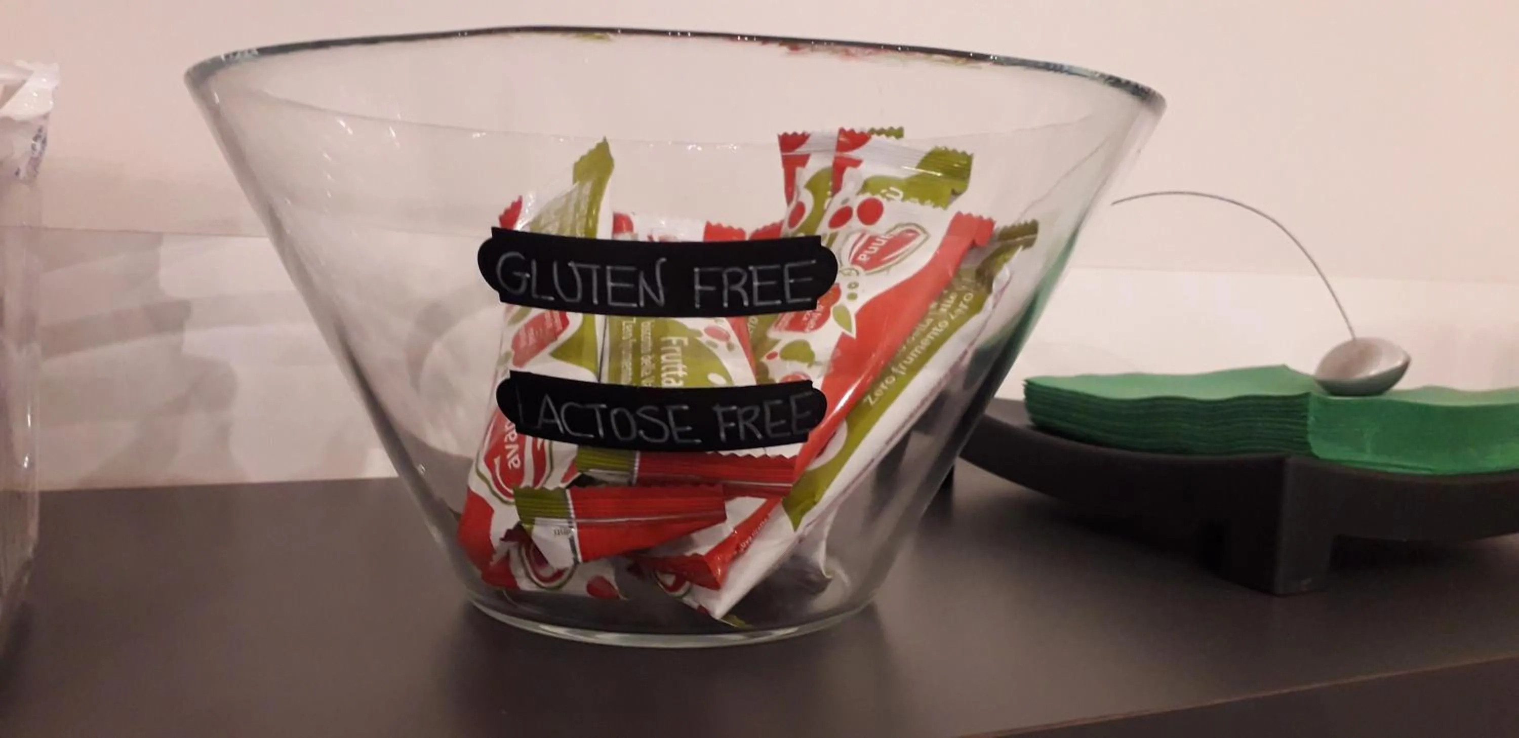 Hotel & Apartments " Perpoin "