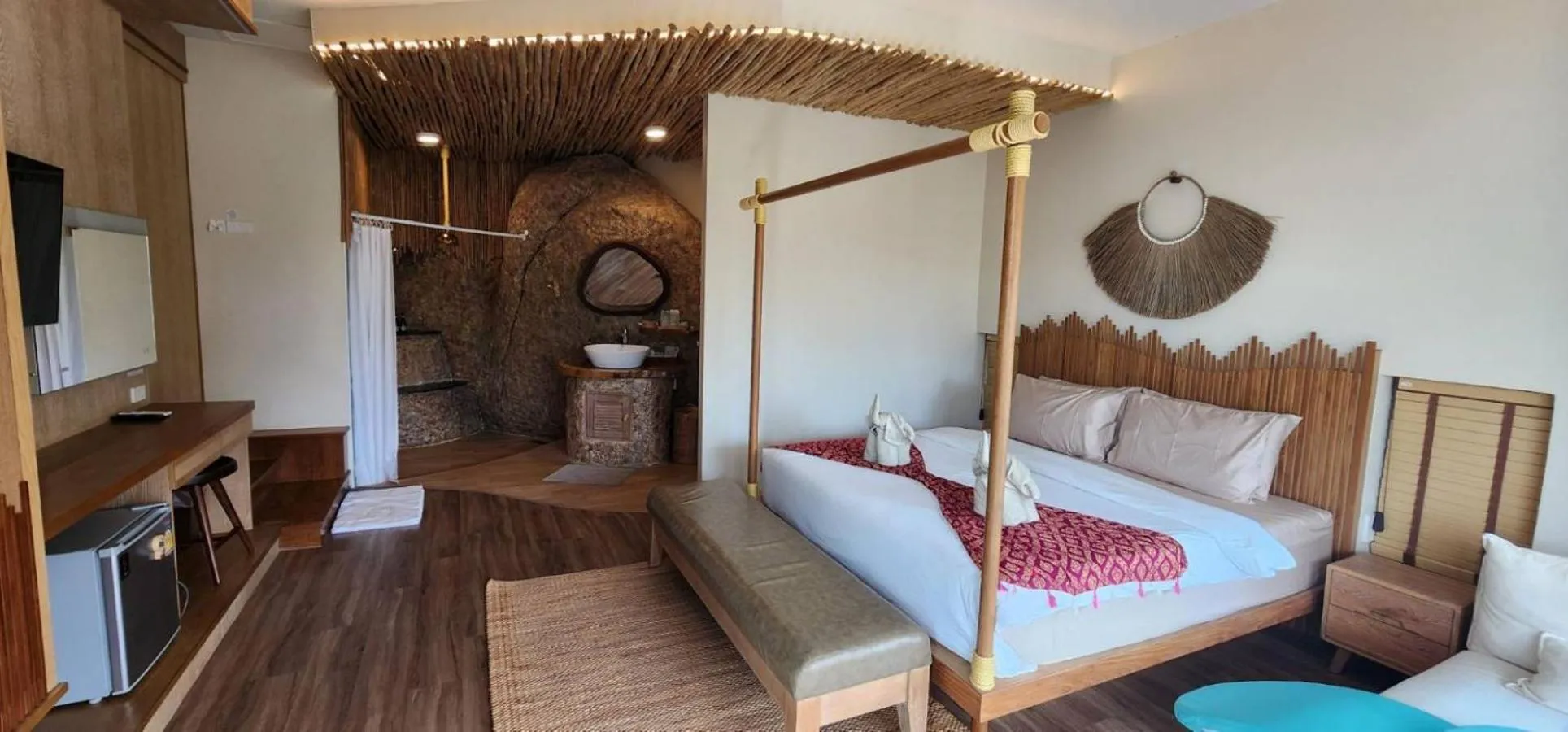 Pool view, Bed in The Rock Samui Beach Resort