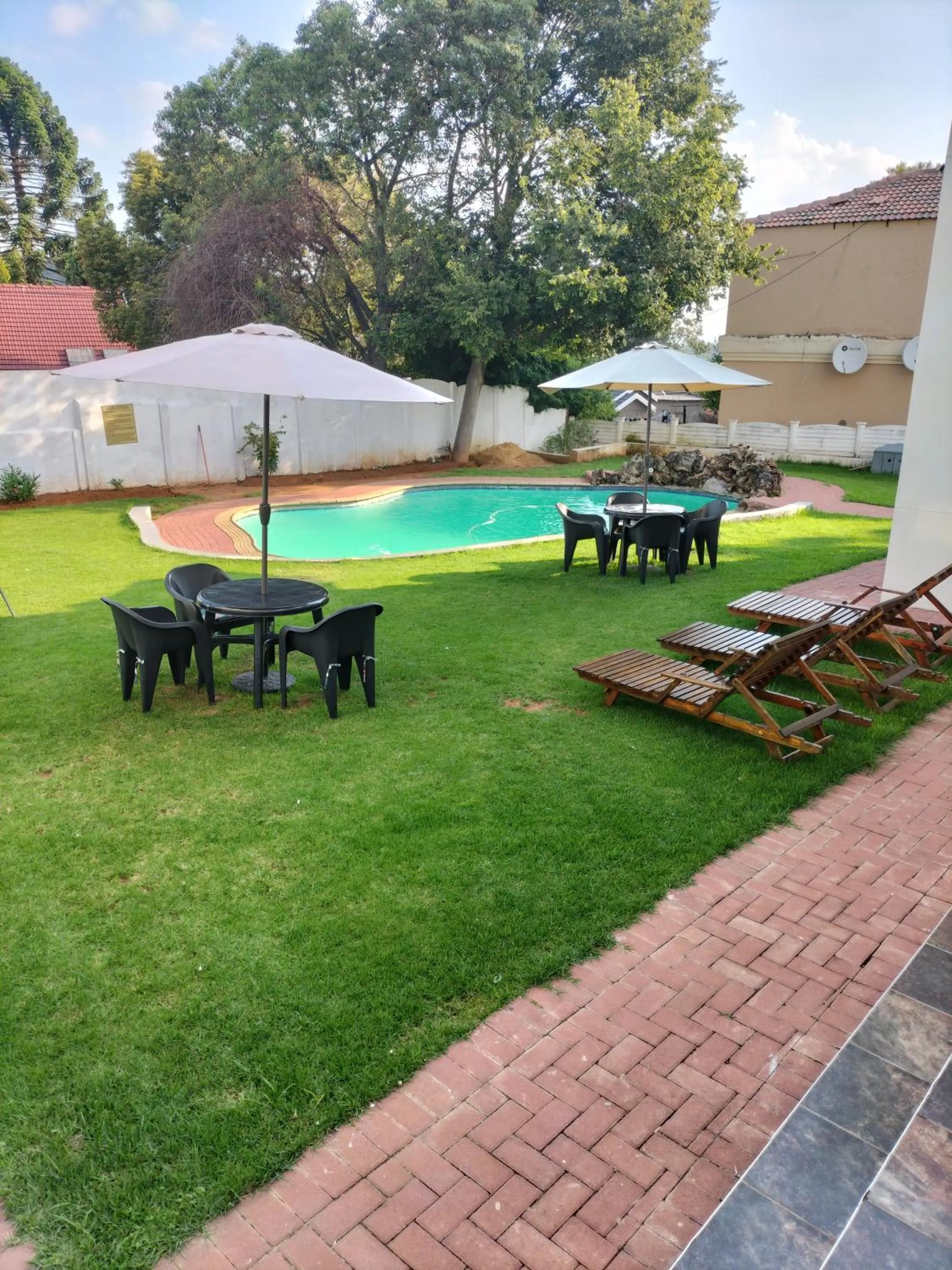 Swimming pool in Ecotel Southgate