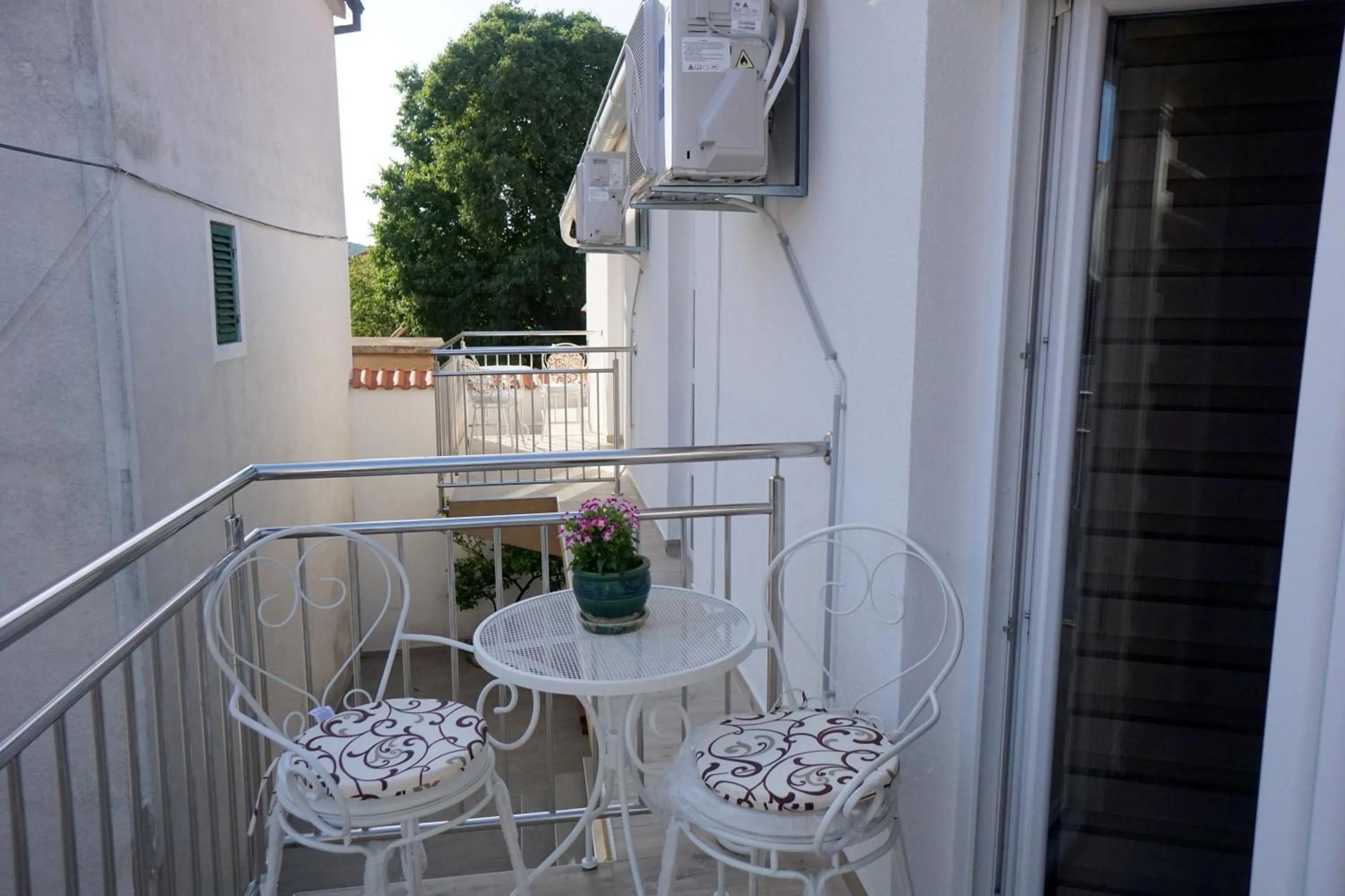 Double Room with Balcony (2 Adults + 1 Child) in Apartments Sanja