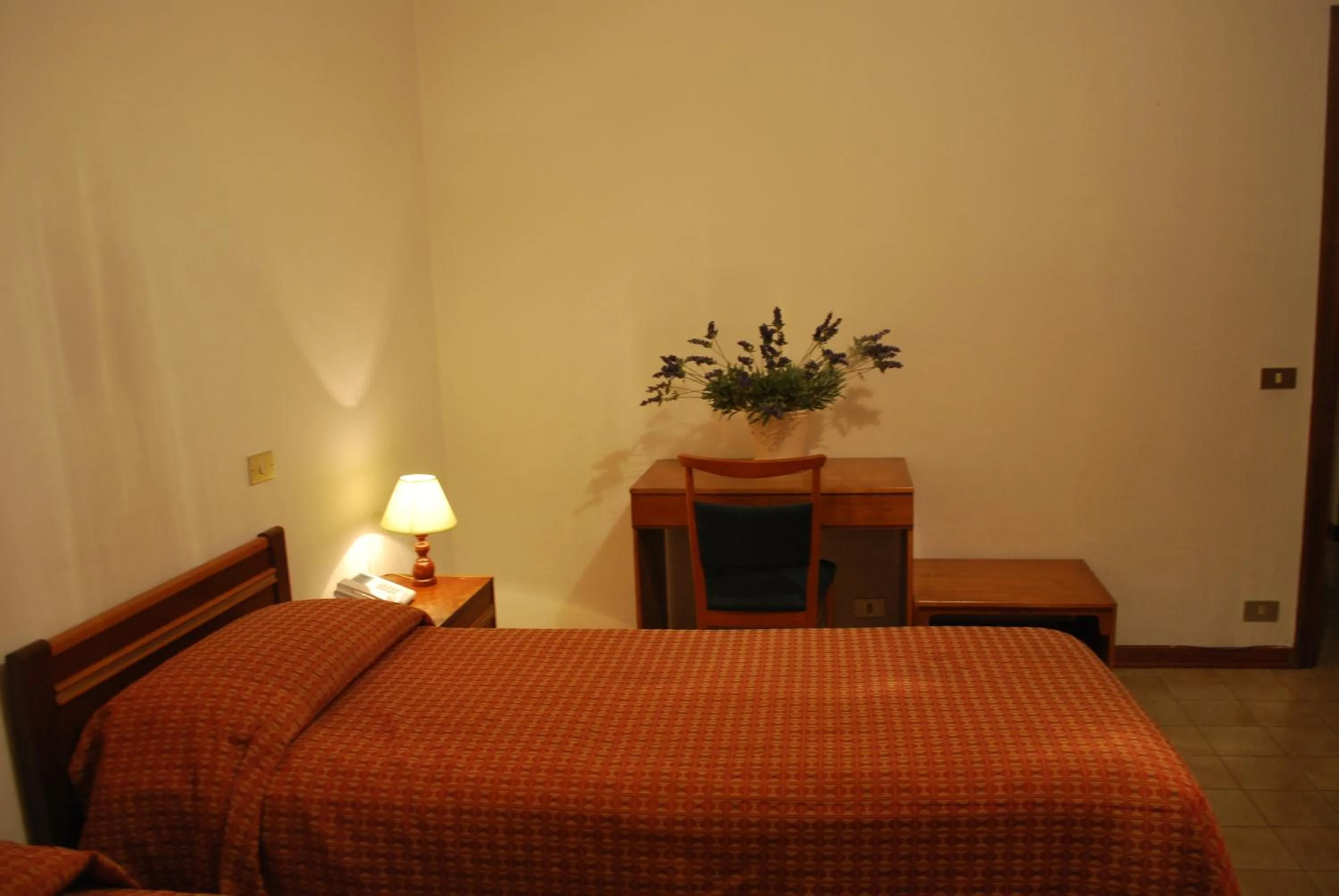 Bed in Albergo Smeraldo