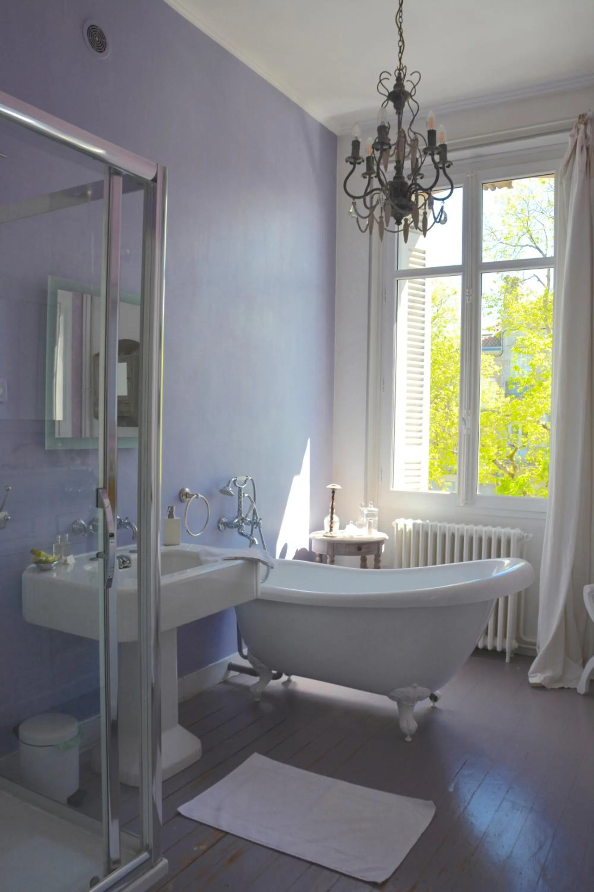 Bathroom, Bed in la maison