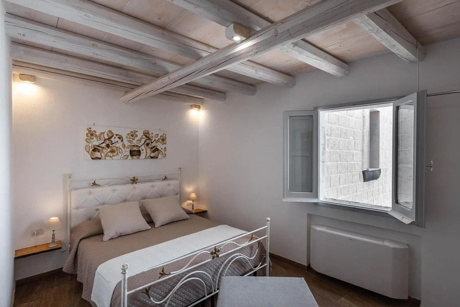 Bedroom, Bed in Albergo Diffuso Monopoli