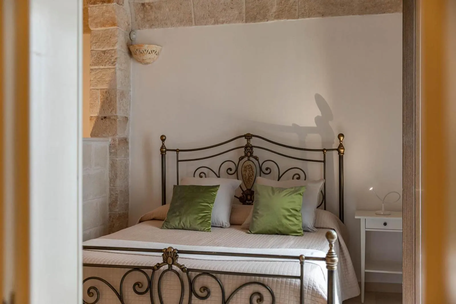 Bedroom, Bed in Albergo Diffuso Monopoli