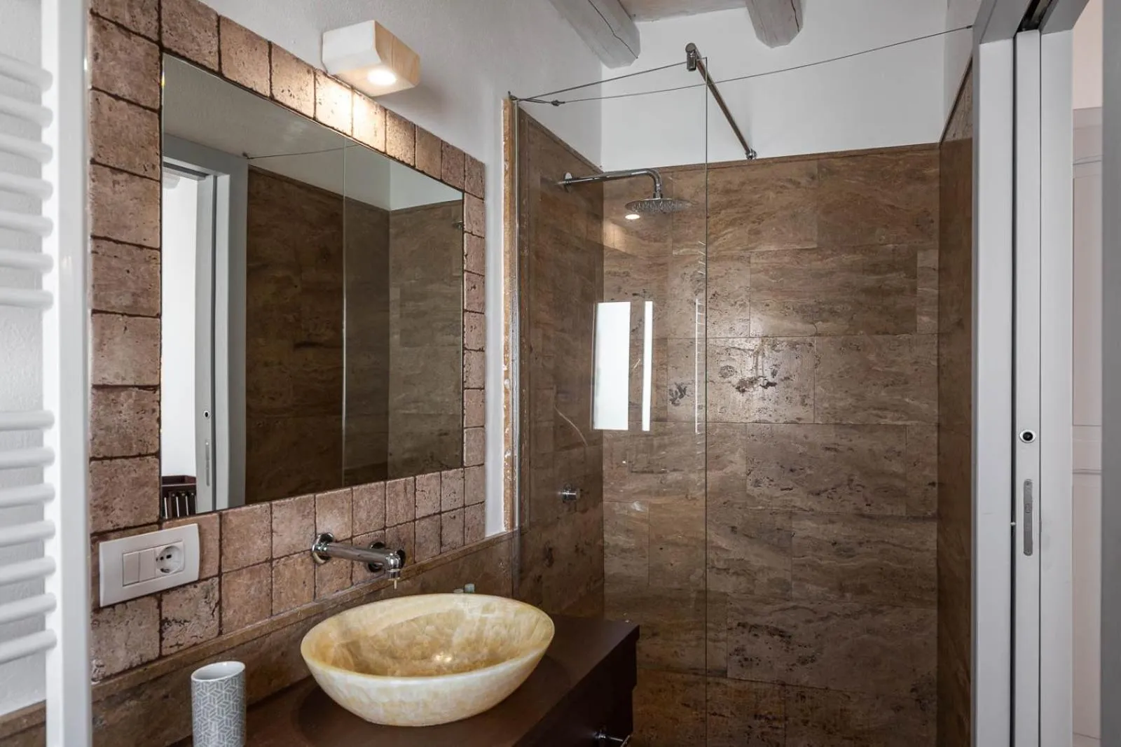 Bathroom in Albergo Diffuso Monopoli