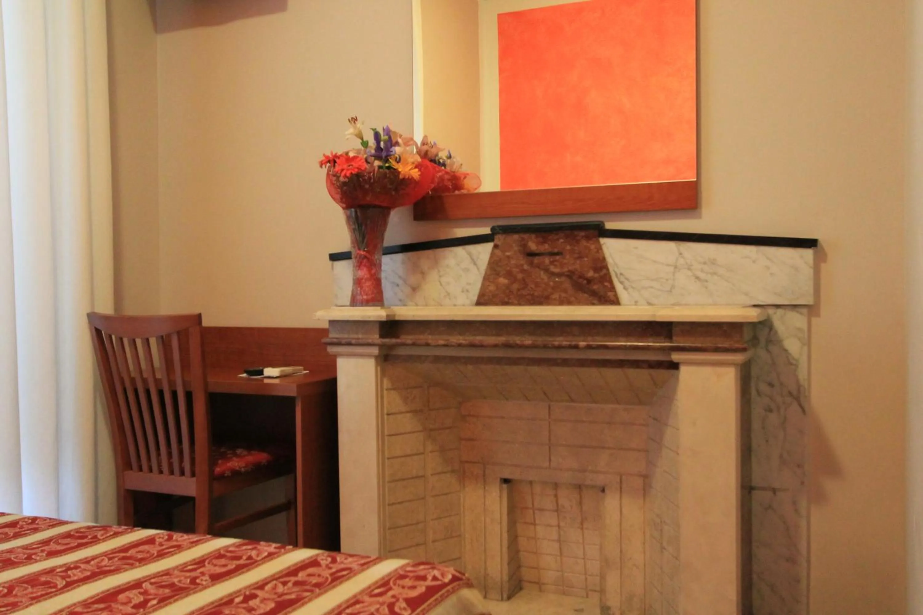 Decorative detail in Buonarroti Suite