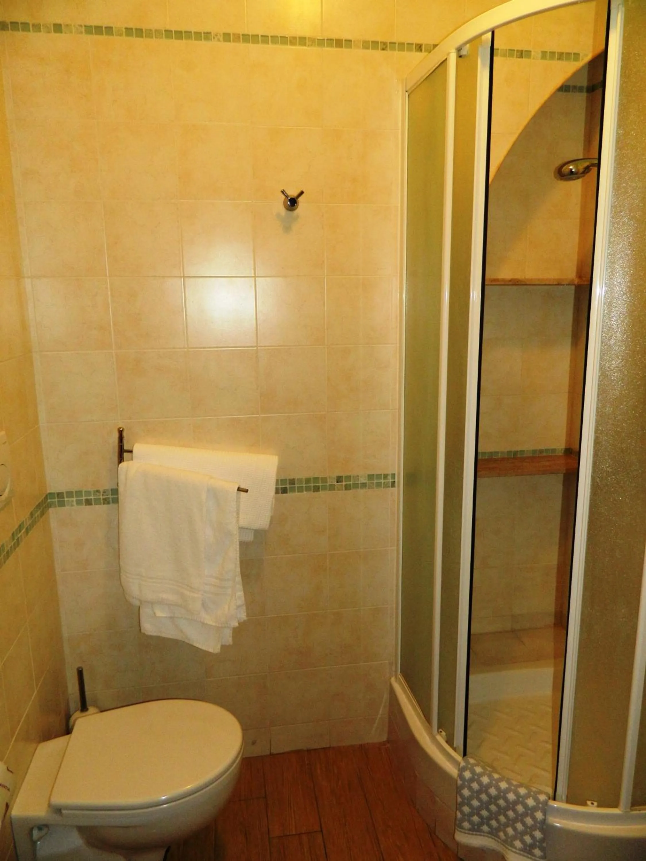 Shower in Buonarroti Suite