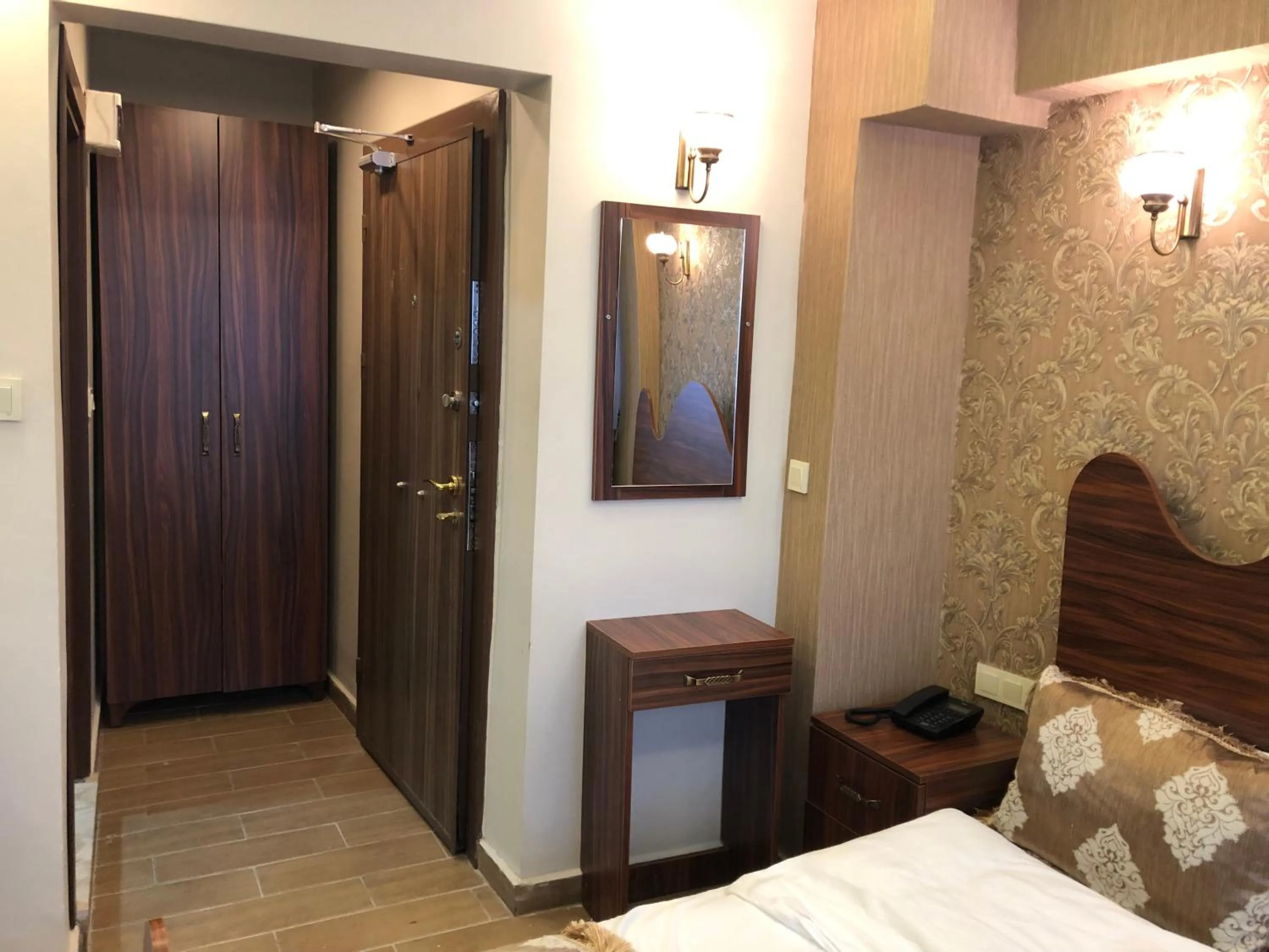 Bedroom, Bed in Capricorn by Otantik Suites