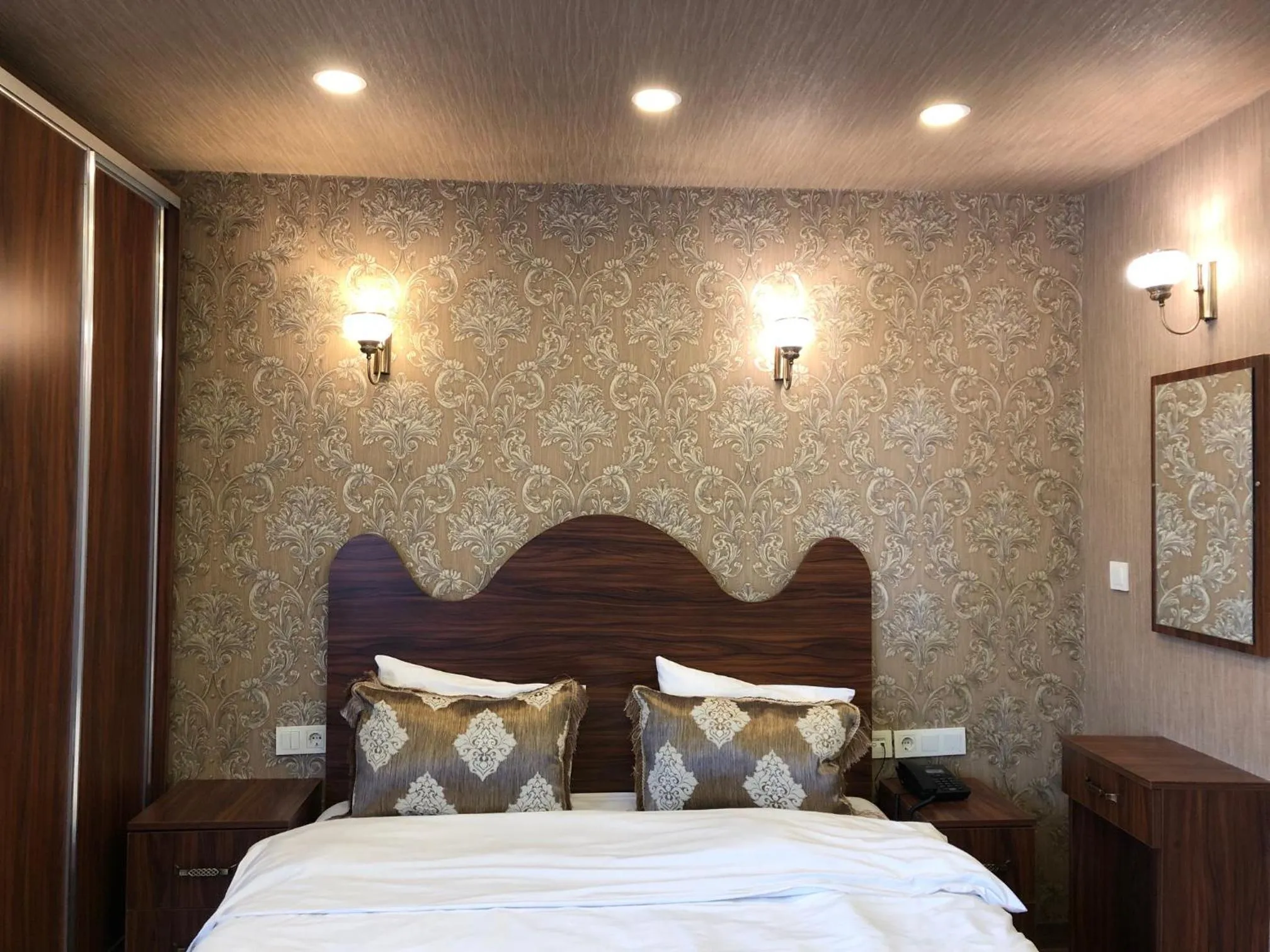 Bedroom, Bed in Capricorn by Otantik Suites